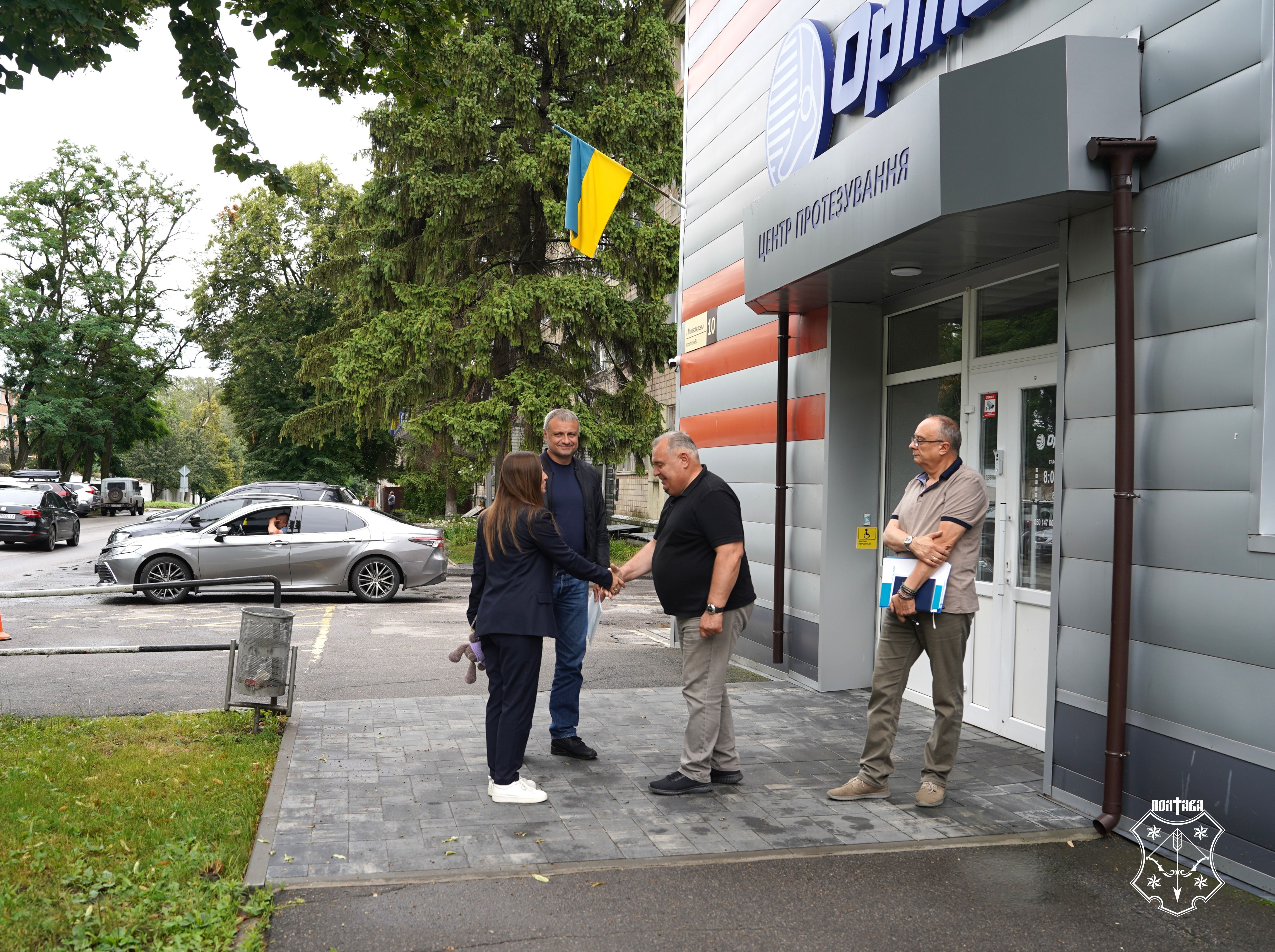 У Полтаві облаштують нові паркувальні місця біля Центру протезування "Ортопед"