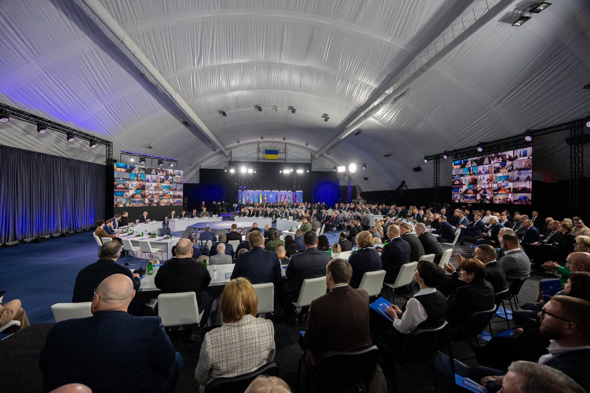 Діалог громад з Парламентом та Урядом: відбулося засідання Конгресу місцевих та регіональних влад при Президентові України