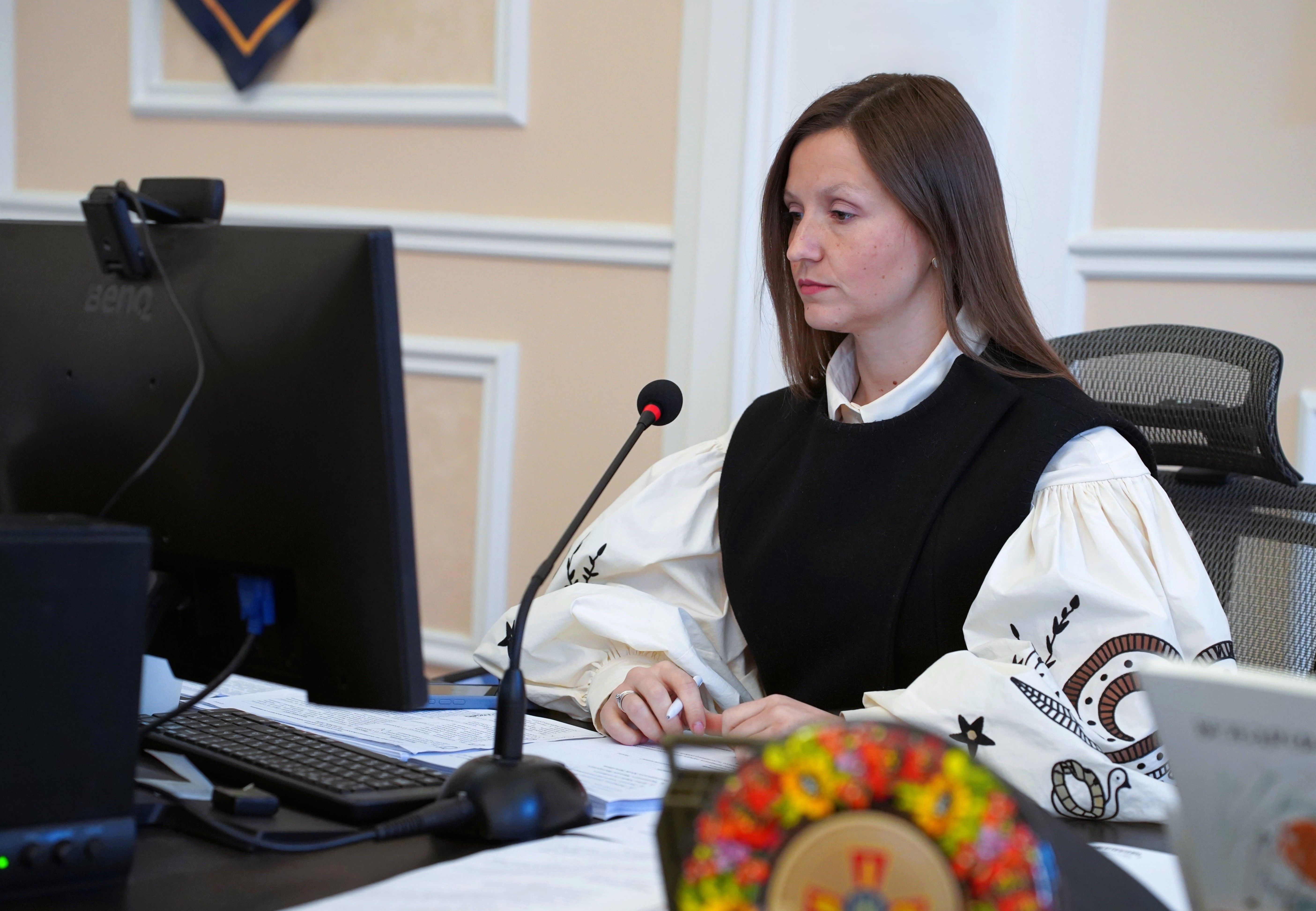 Допомога військовим, утримання доріг та новорічні подарунки: відбулася 72 сесія міської ради