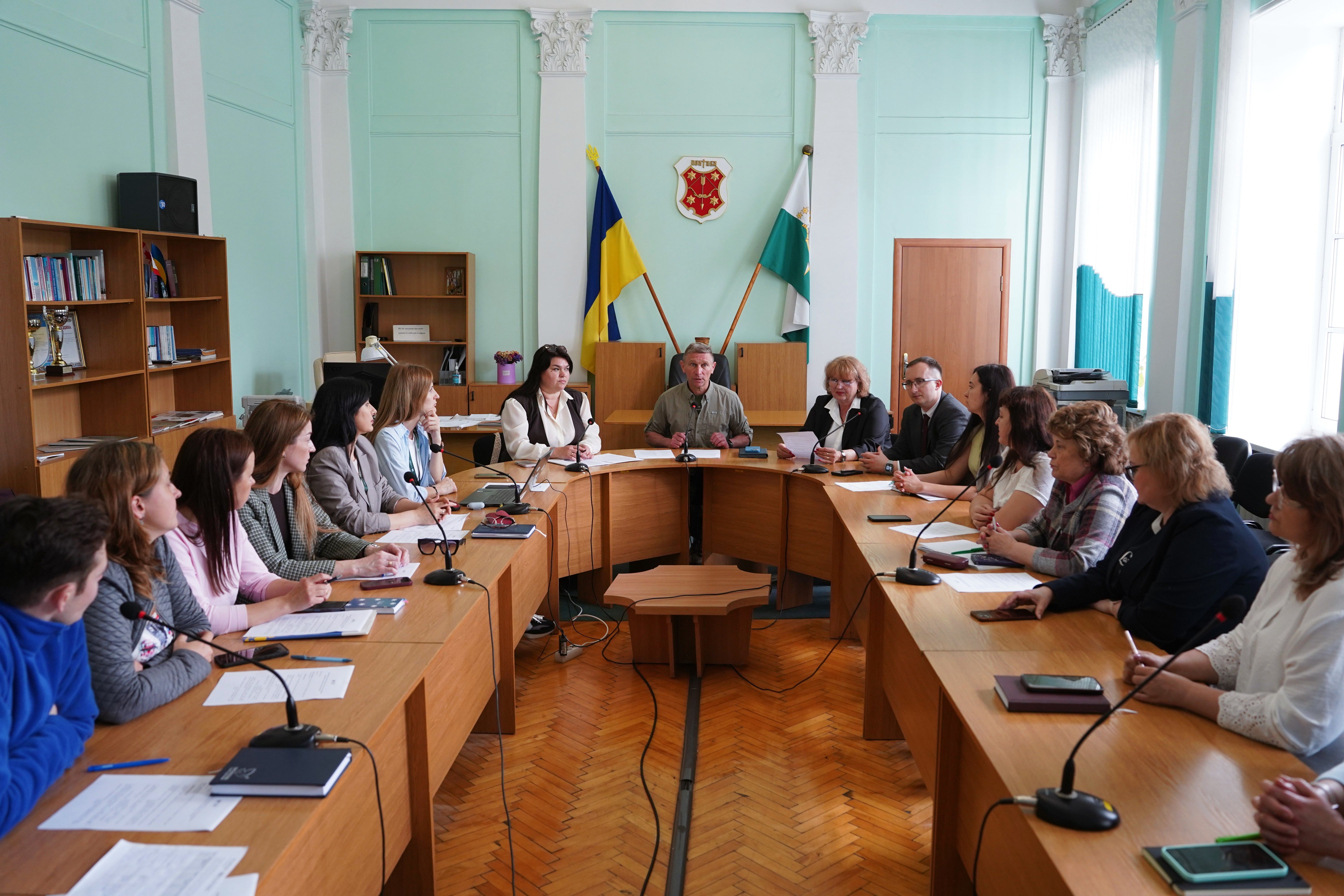У Полтаві відбулося установче засідання Ради з питань ВПО нового скликання