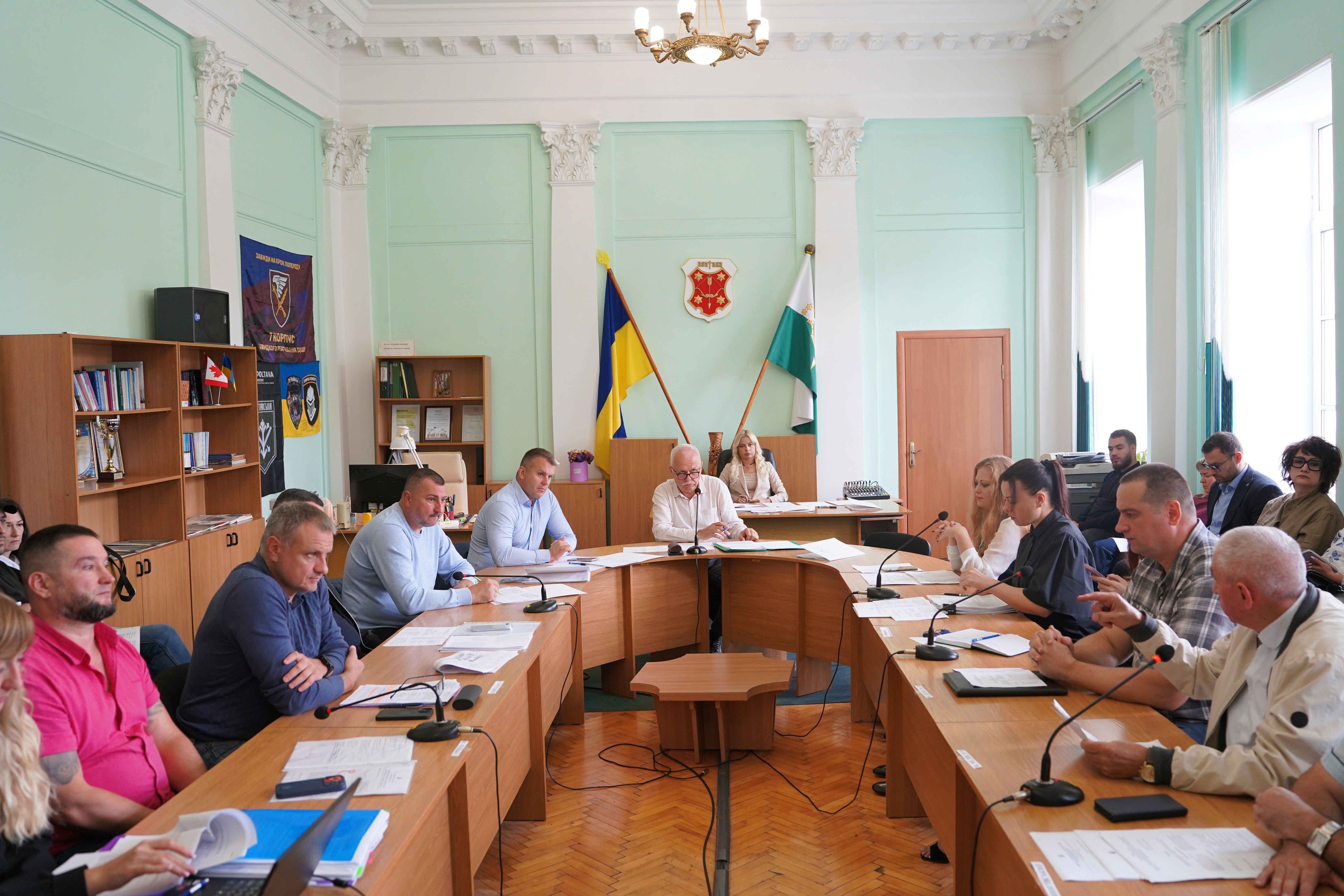 Із засідання постійної комісії з питань містобудування, архітектури, розвитку міського господарства, транспорту, розвитку підприємницької діяльності, розвитку міста, інвестицій, туризму