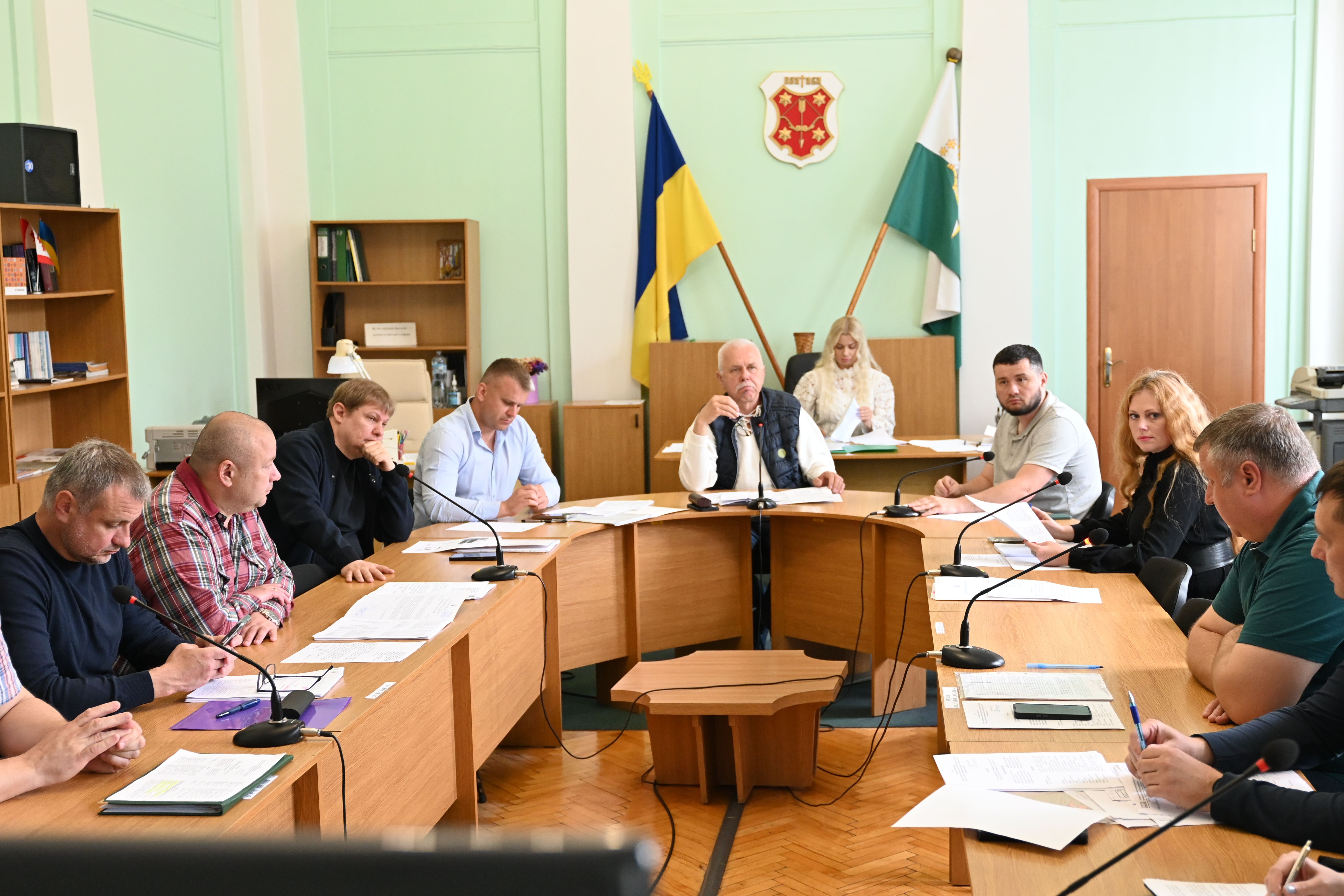 Зміни до програм та звернення перевізників:  відбулося засідання постійної комісії з питань містобудування, архітектури, розвитку міського господарства, транспорту