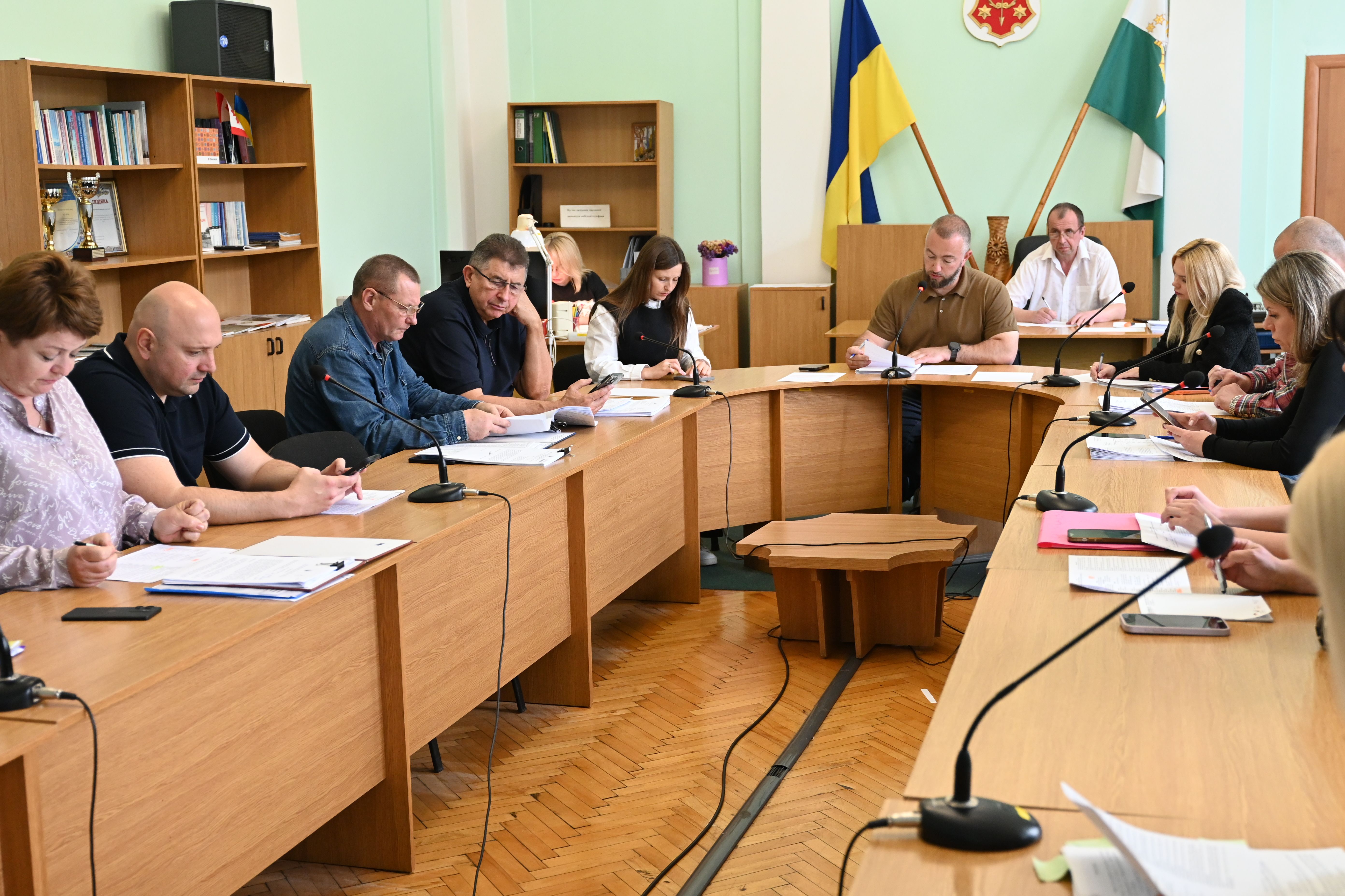 Профільна депутатська комісія розглянула проєкти рішень щодо комунального майна та бюджету