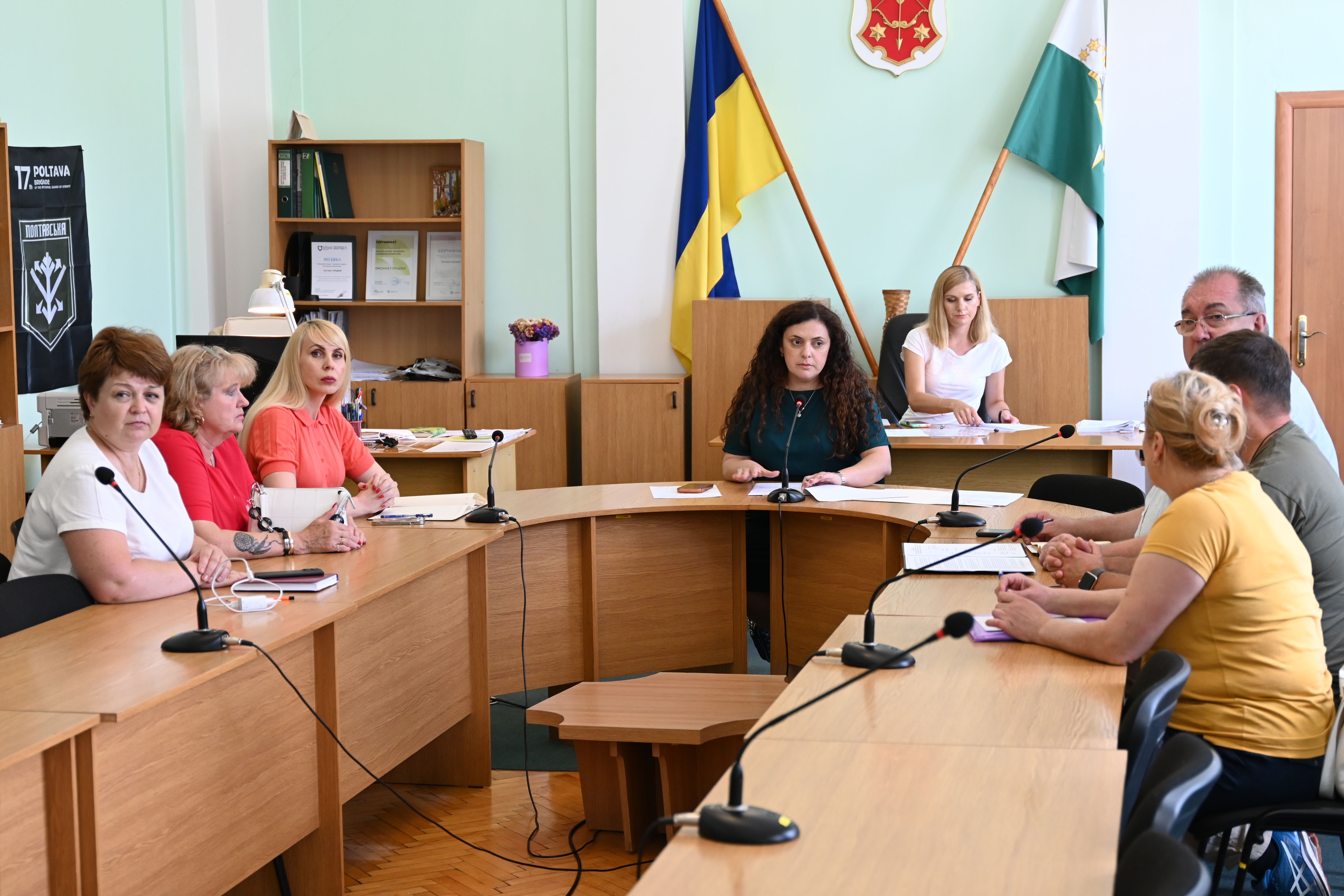 Профільна депутатська комісія обговорила умови проживання ВПО