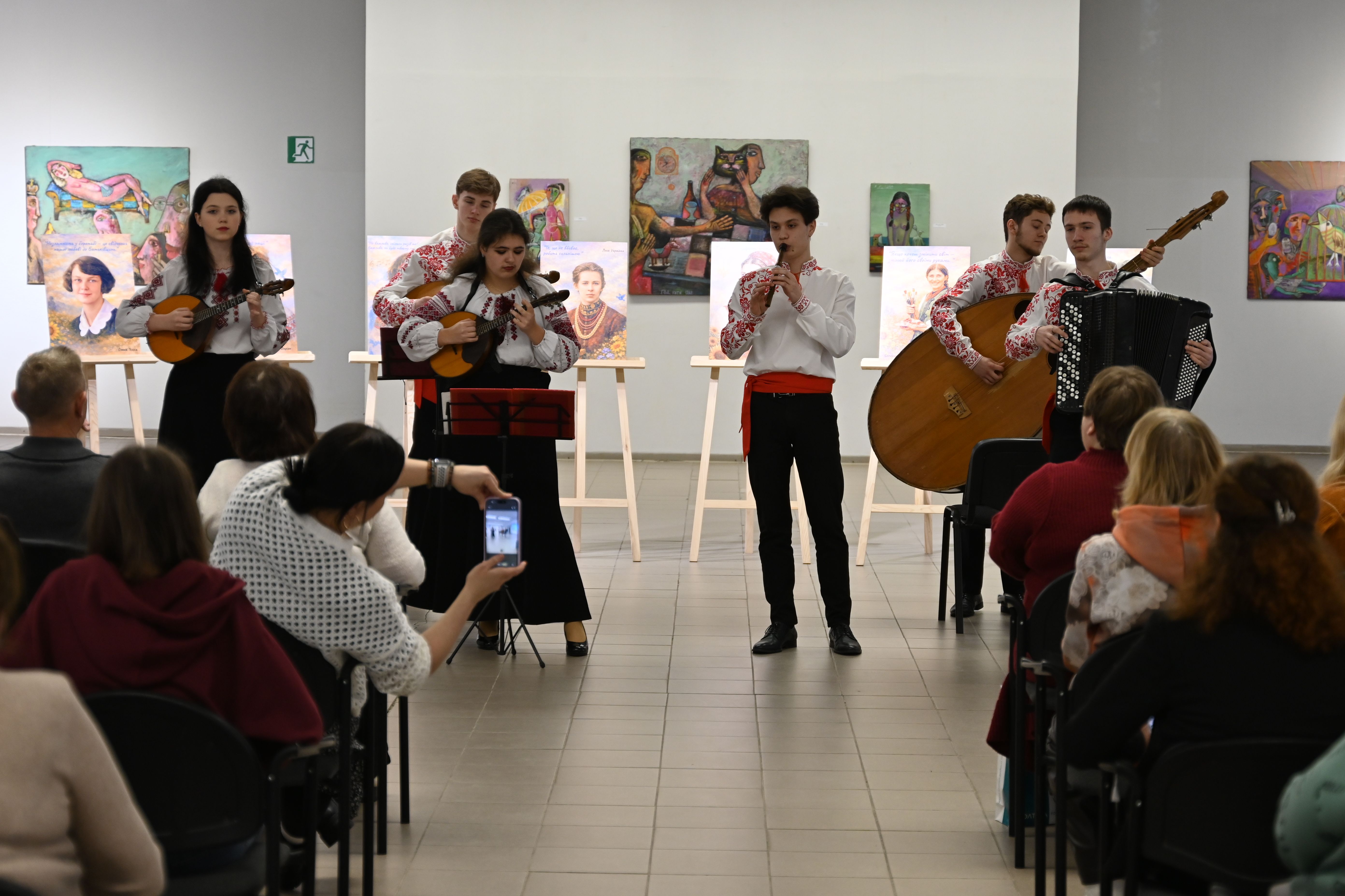 У Полтаві відзначили переможців конкурсу есе «Нескорена думка»