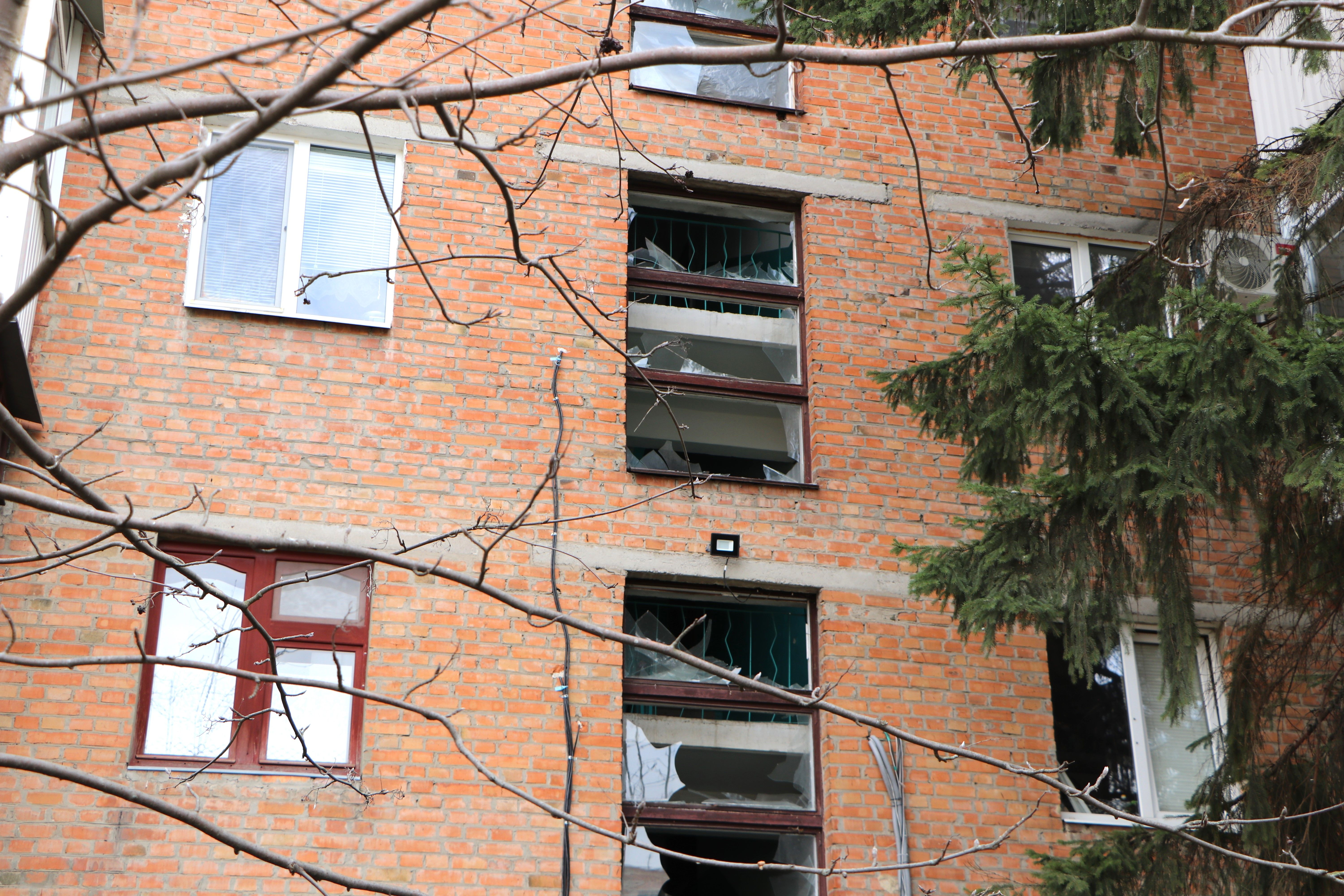 Атака рф 3 квітня: постраждала одна людина, пошкоджено 10 будинків