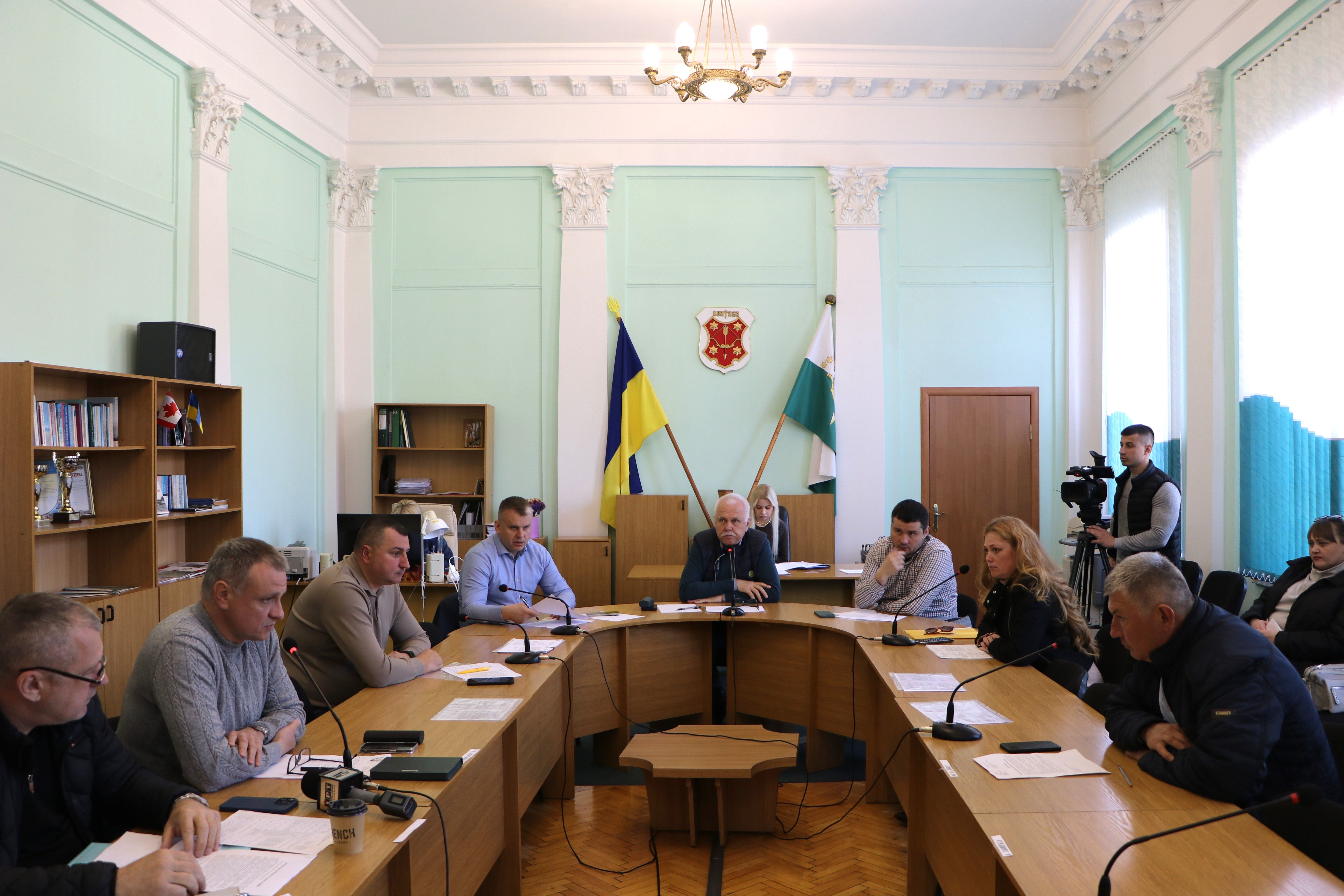 Профільна депутатська комісія обговорила економічно обґрунтовані тарифи на послуги, що надають комунальні підприємства