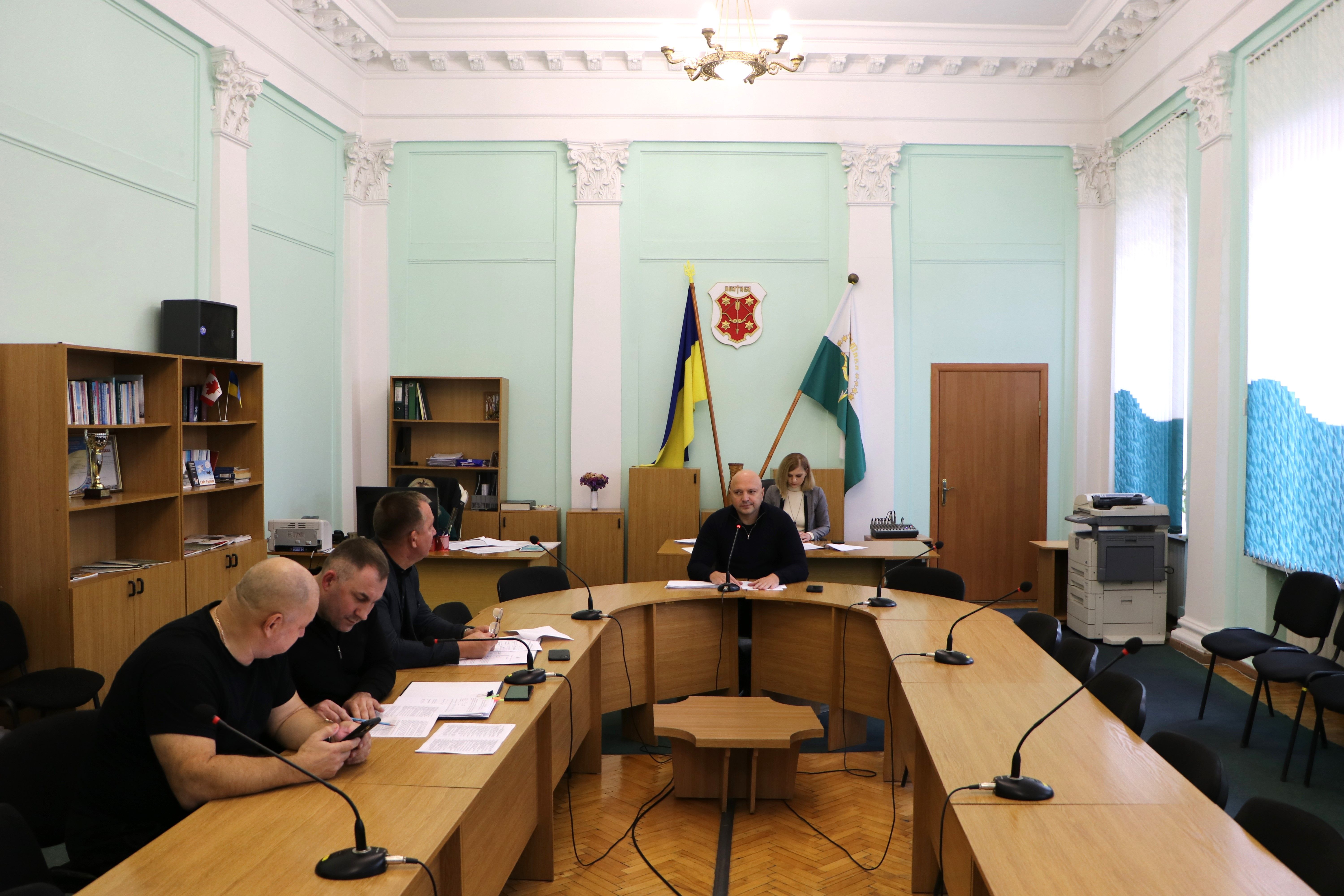 Створення нового Управління та мобільні укриття: відбулося засідання постійної комісії з питань місцевого самоврядування, законності, правопорядку, інформаційної політики, Регламенту