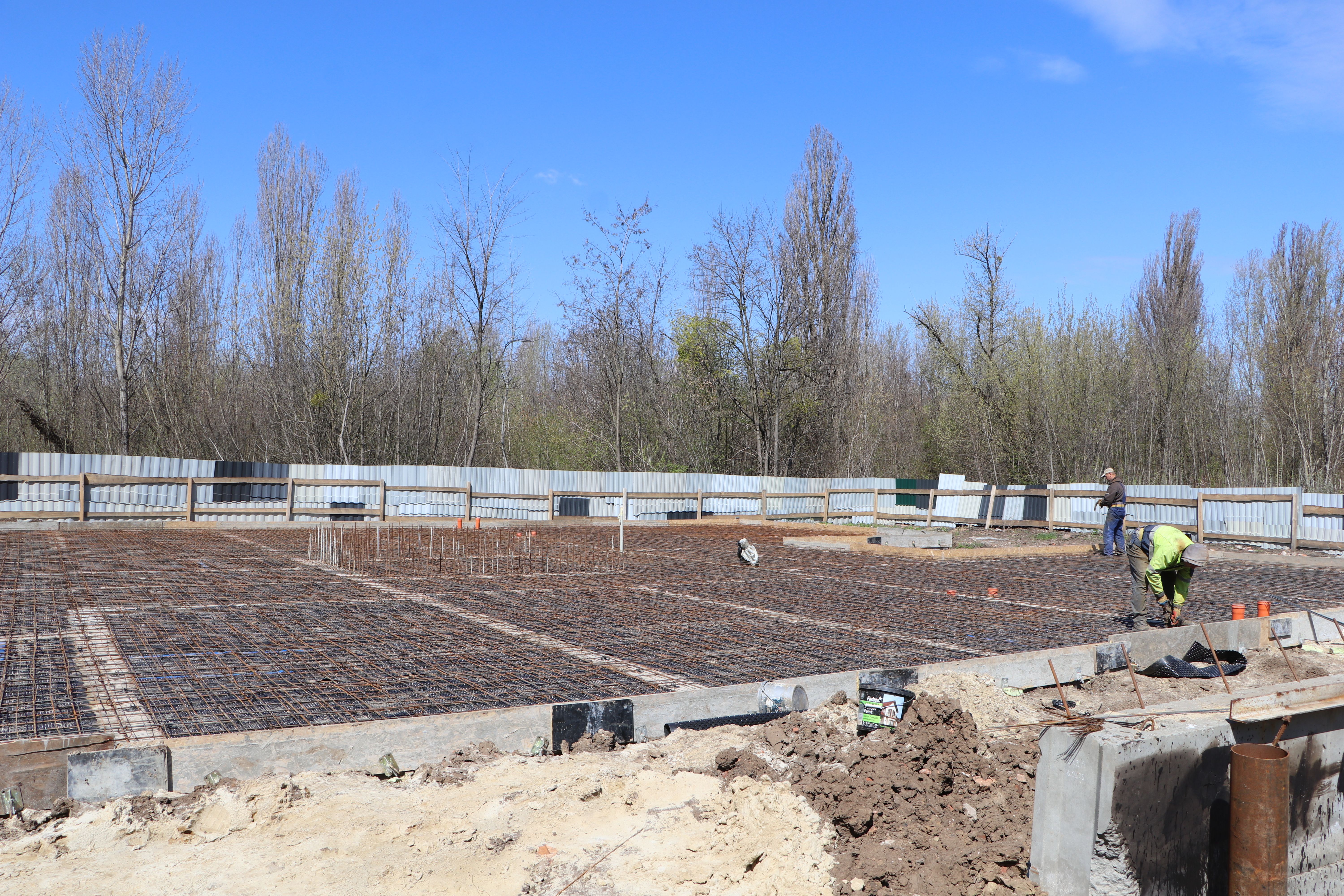 У Полтаві триває будівництво багатоквартирного будинку для ВПО