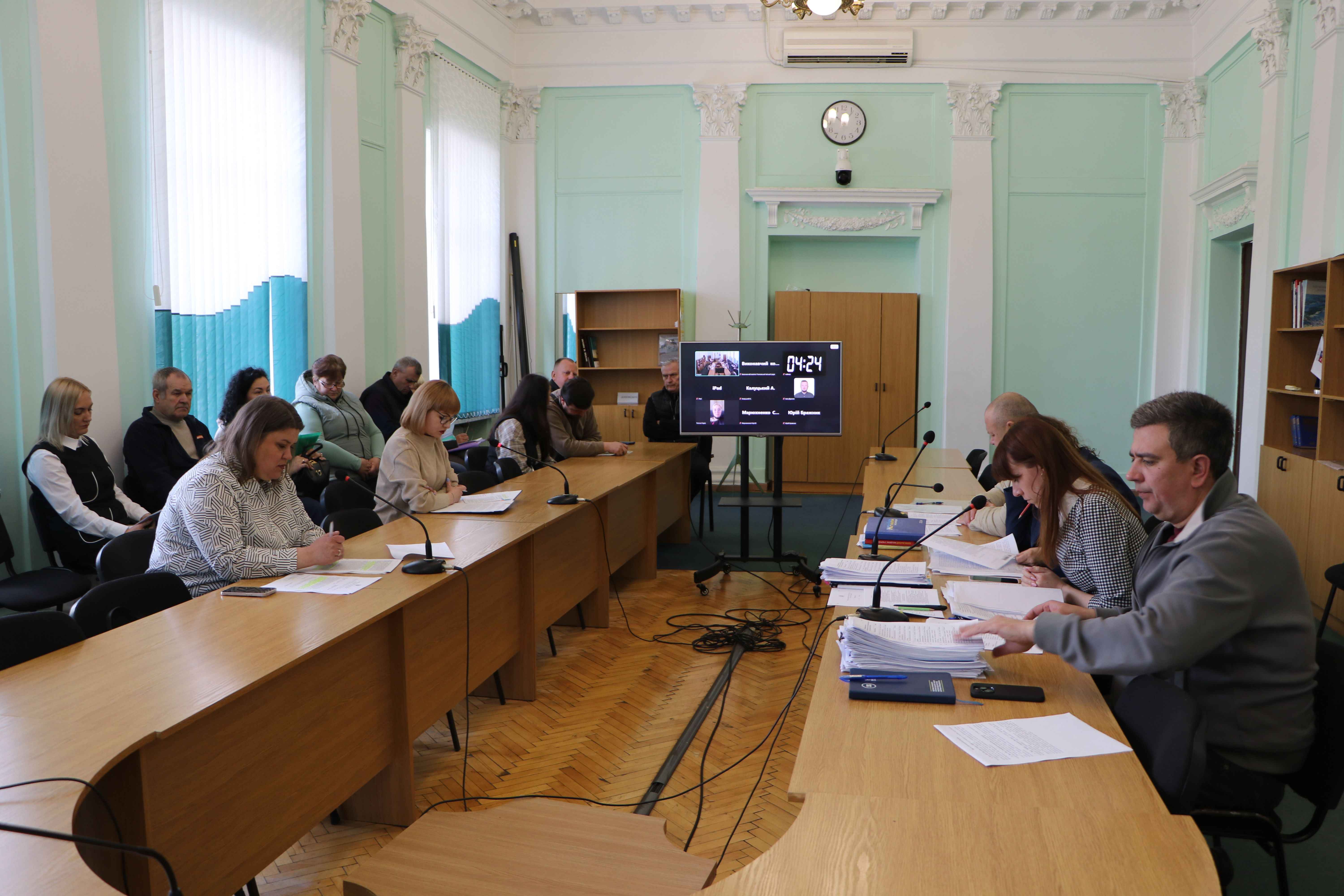 Із засідання постійної комісії з питань регулювання земельних відносин, охорони довкілля, природокористування