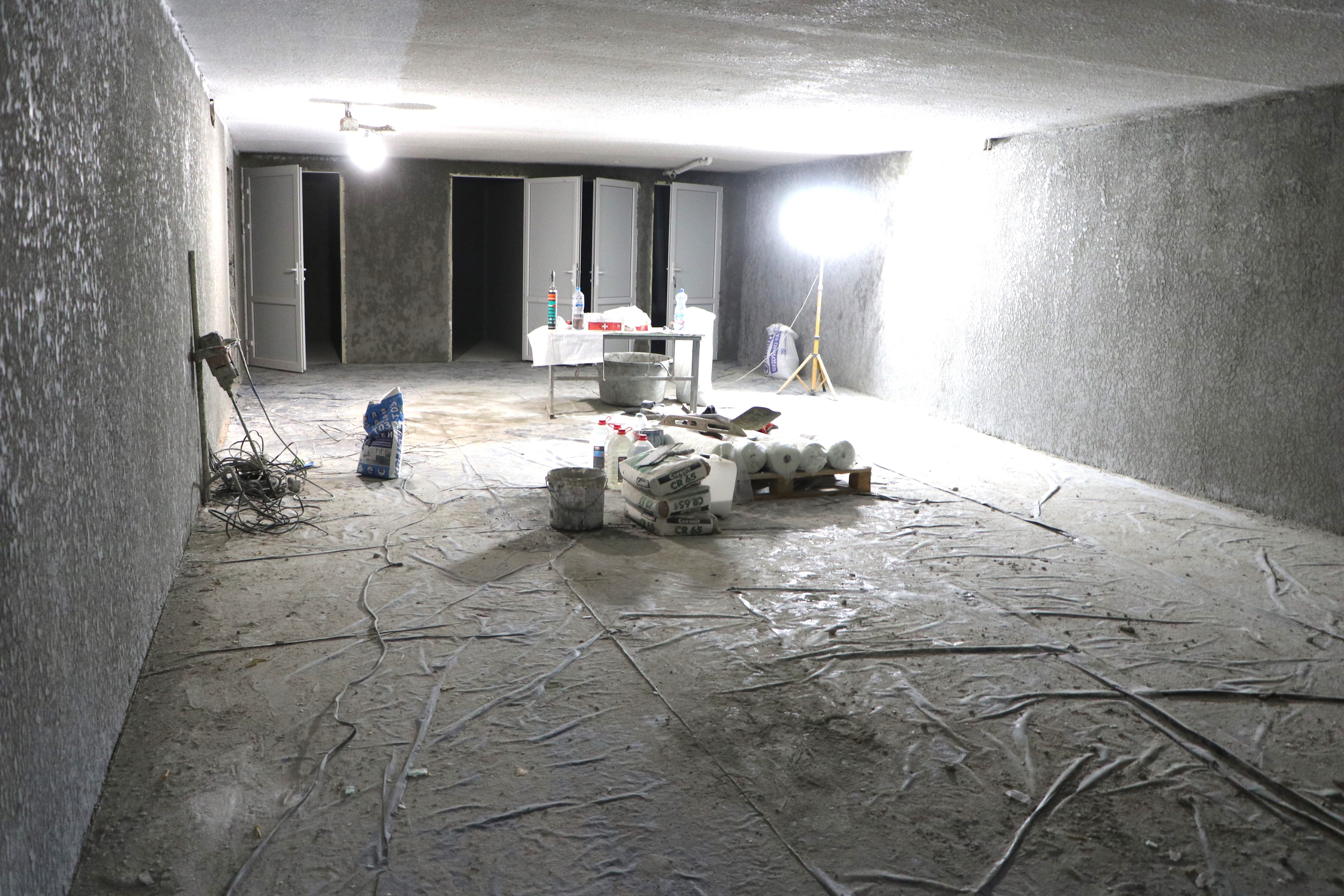 У ЗЗСО №28 триває ремонт укриття