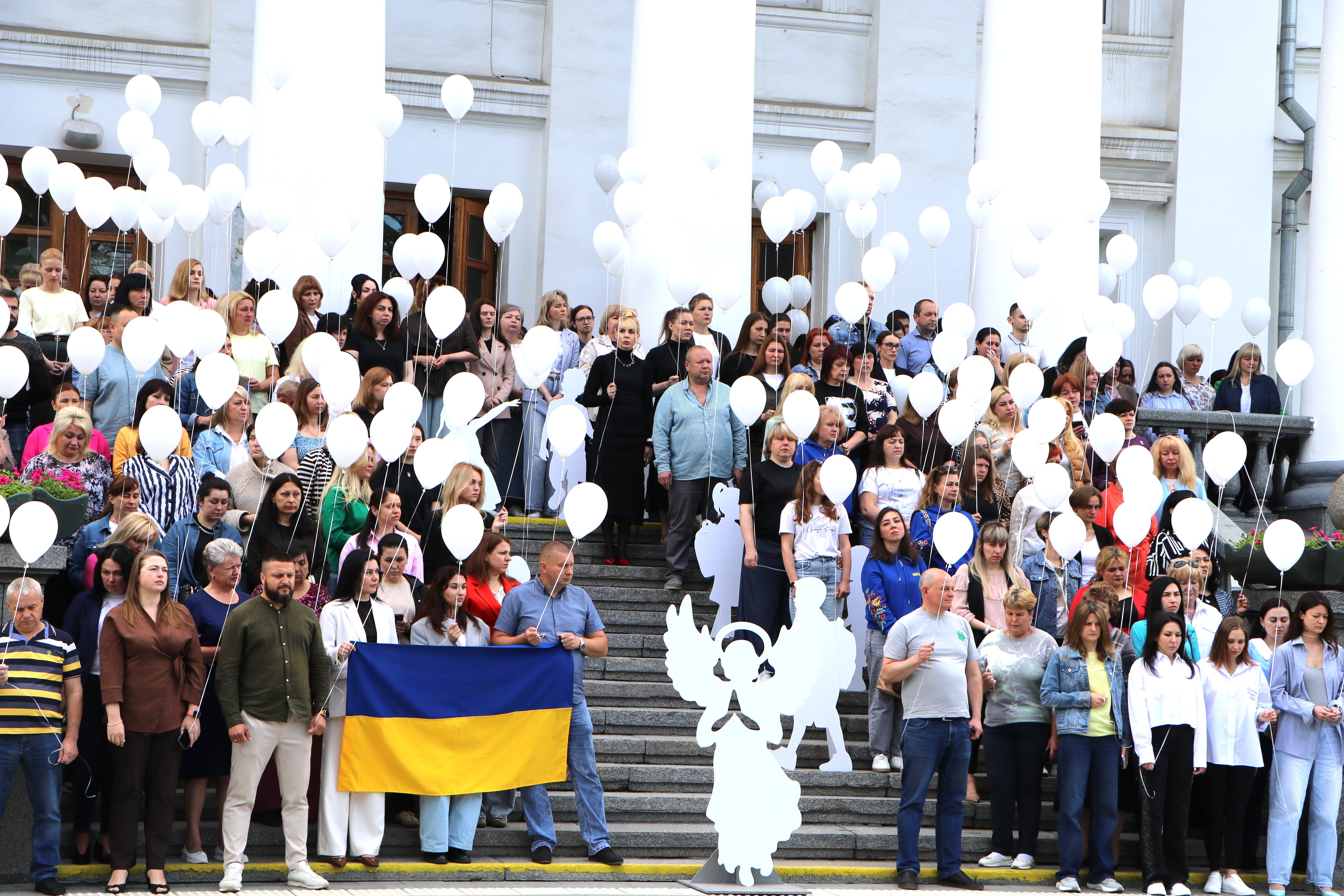 У Полтаві вшанували пам’ять дітей, які загинули внаслідок збройної агресії російської федерації проти України 