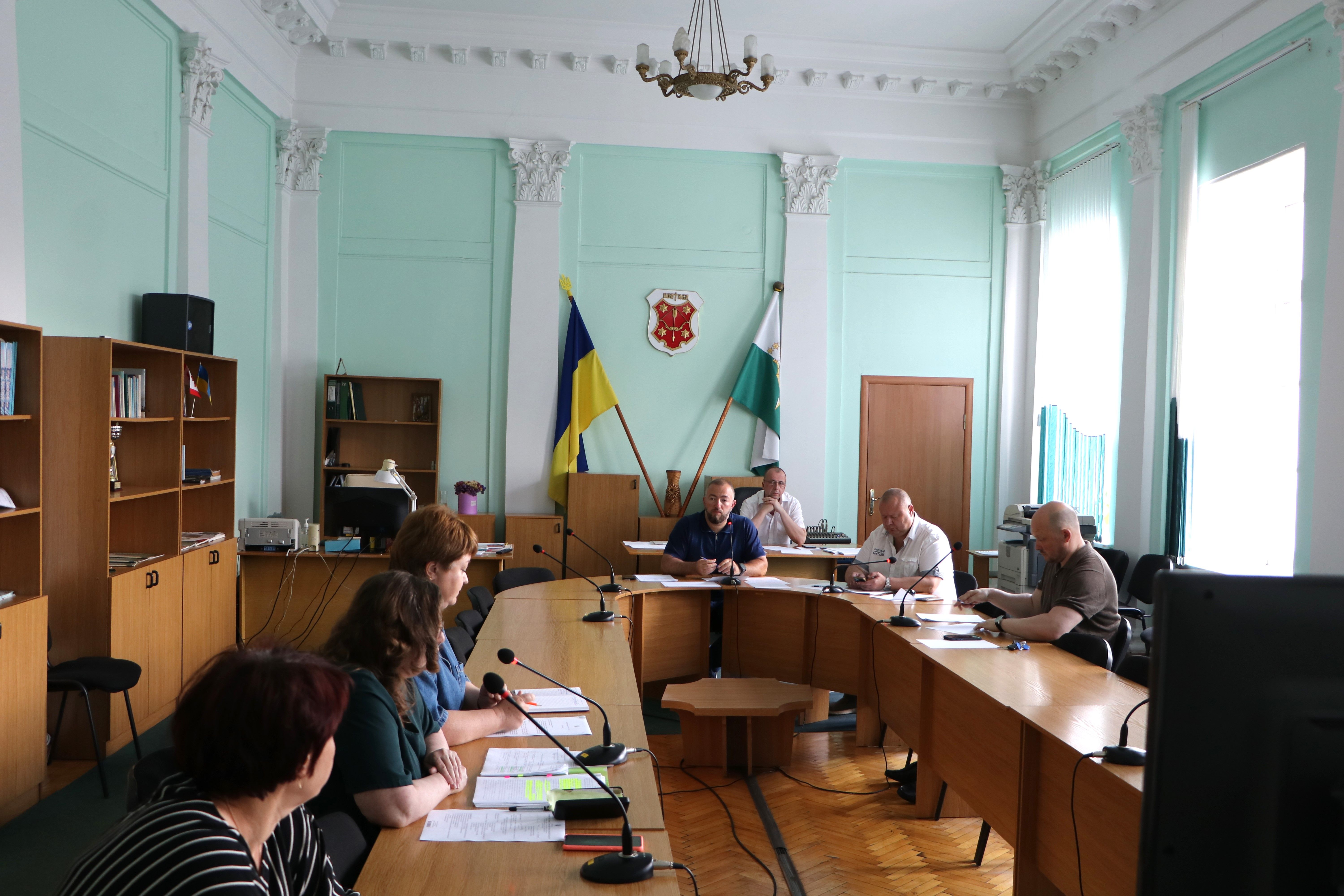 Із засідання постійної комісії з питань економічної політики, комунальної власності, бюджету, фінансів