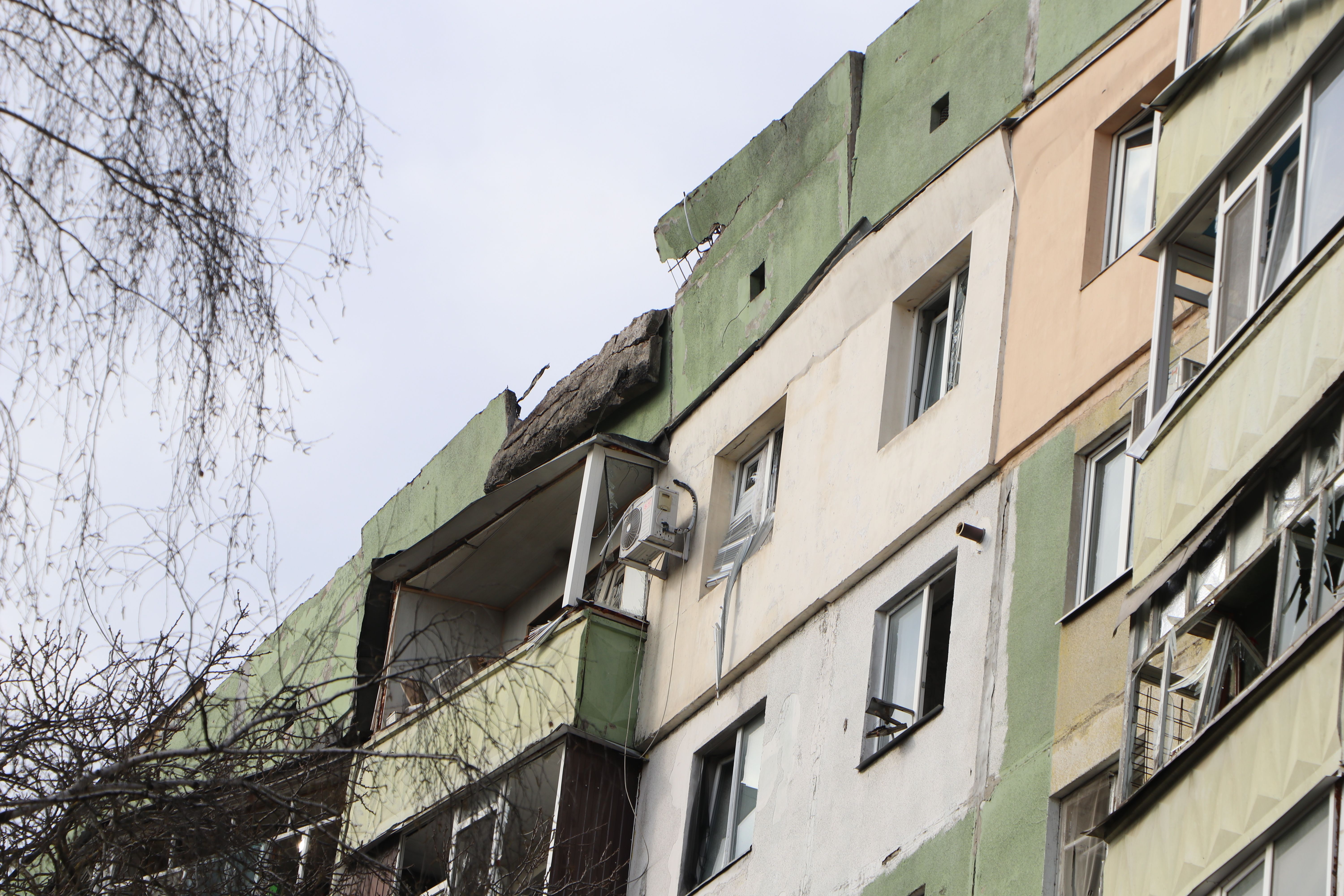 Триває ліквідація наслідків російської атаки на житлові будинки