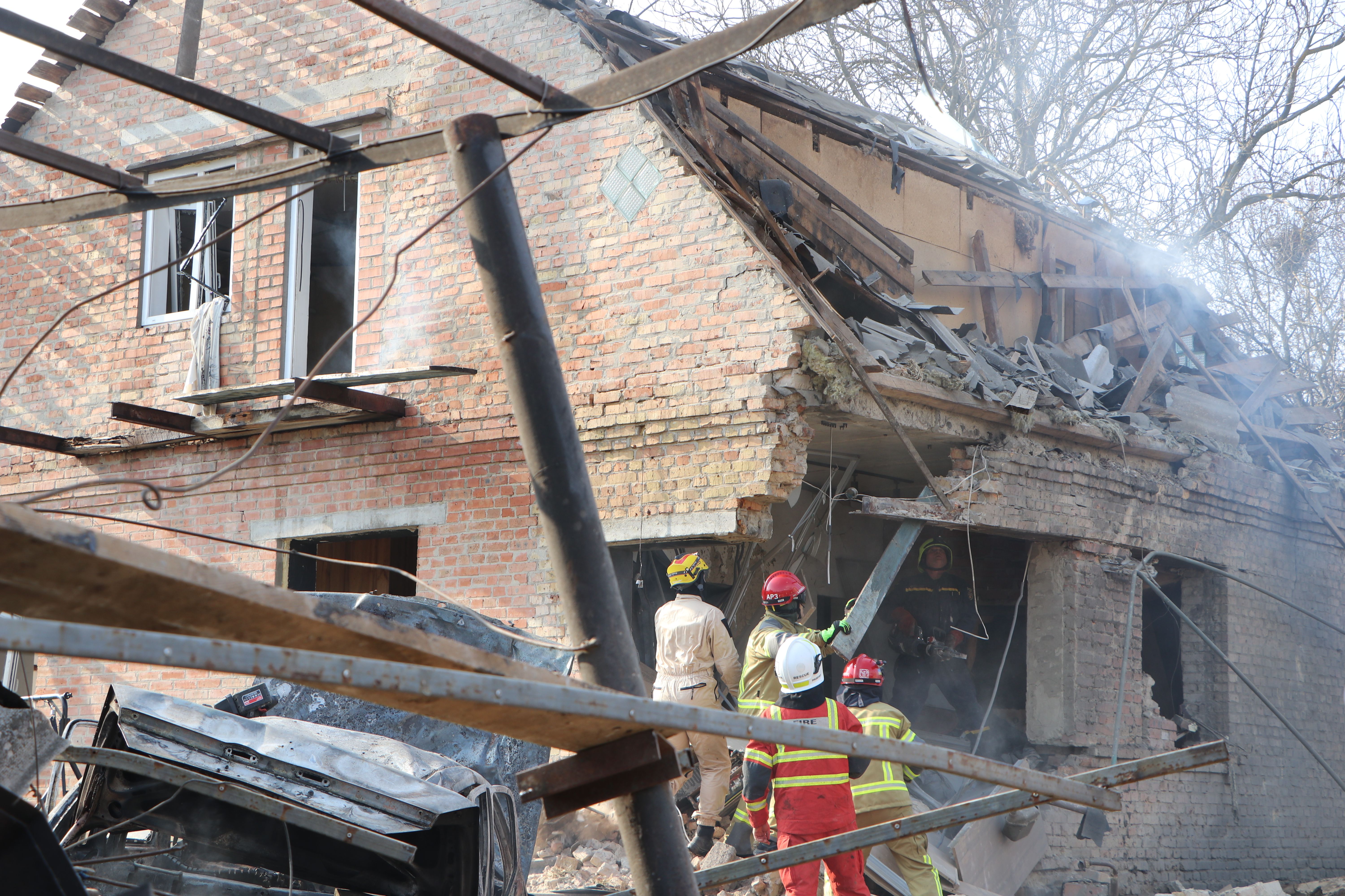 Атака рф Полтавської громади 1 квітня: госпіталізовані двоє людей, серед них - дитина
