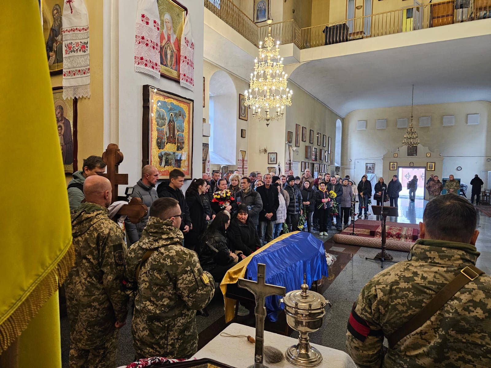 Полтавська громада попрощалась із загиблими захисниками України