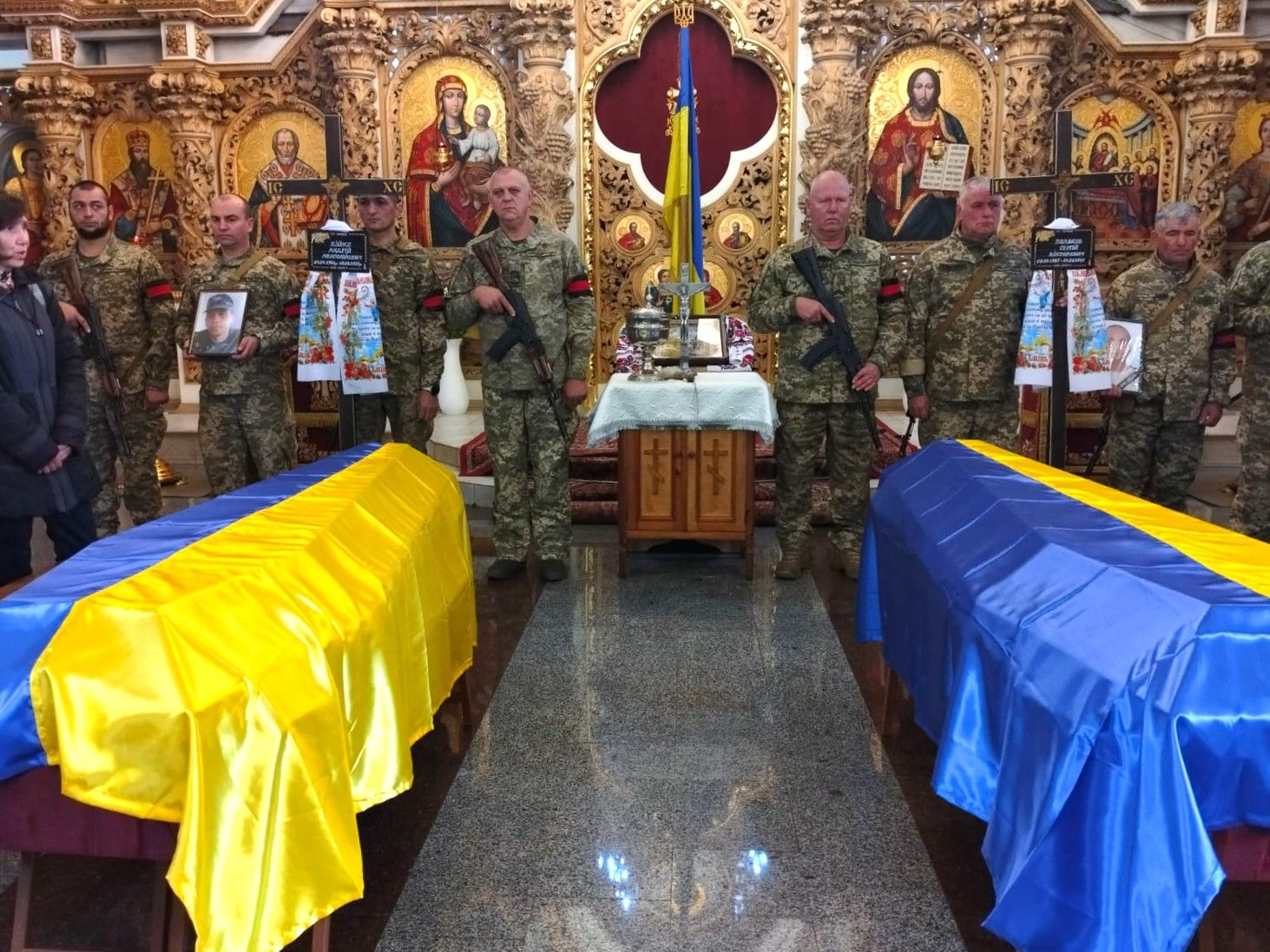 Полтавська громада попрощалась із загиблими захисниками України