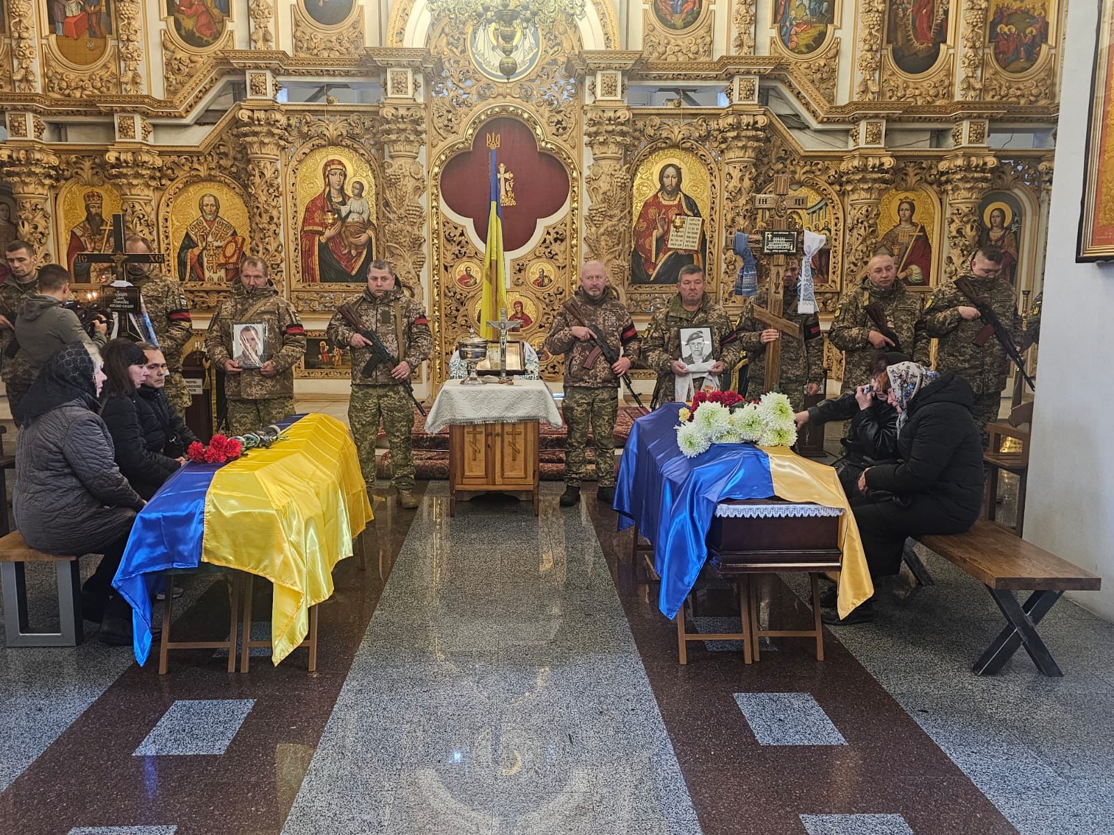 Полтавська громада попрощалась із загиблими захисниками України