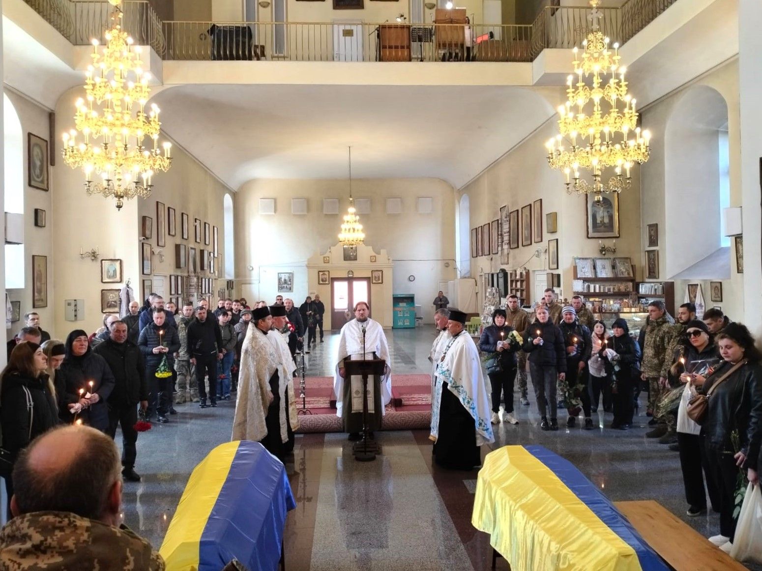 Полтавська громада попрощалась із загиблими захисниками України