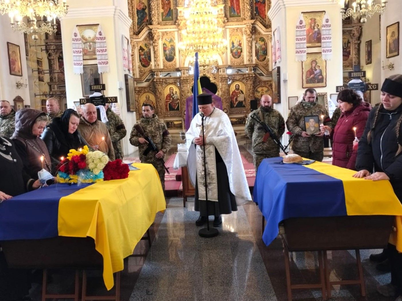 Полтавська громада попрощалась із загиблими захисниками України