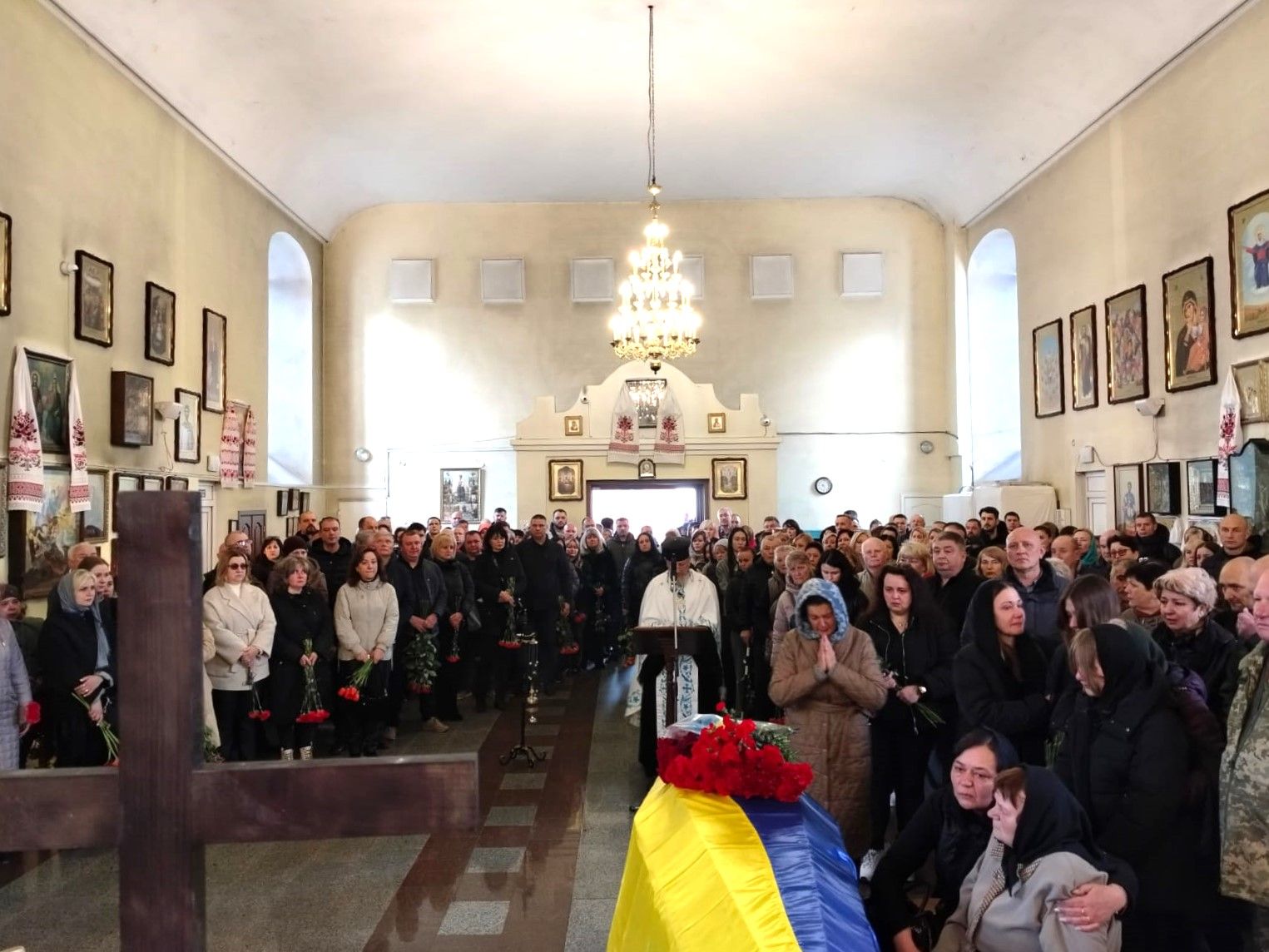 Полтавська громада попрощалась із загиблим захисником України