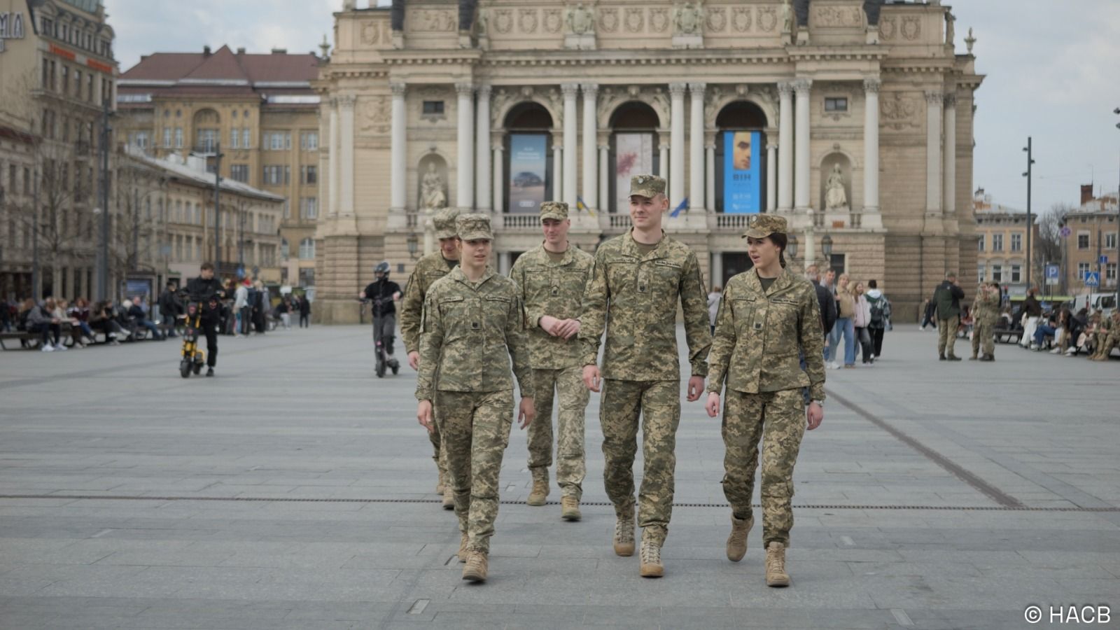 Випускників запрошують до Національної академії сухопутних військ напряму