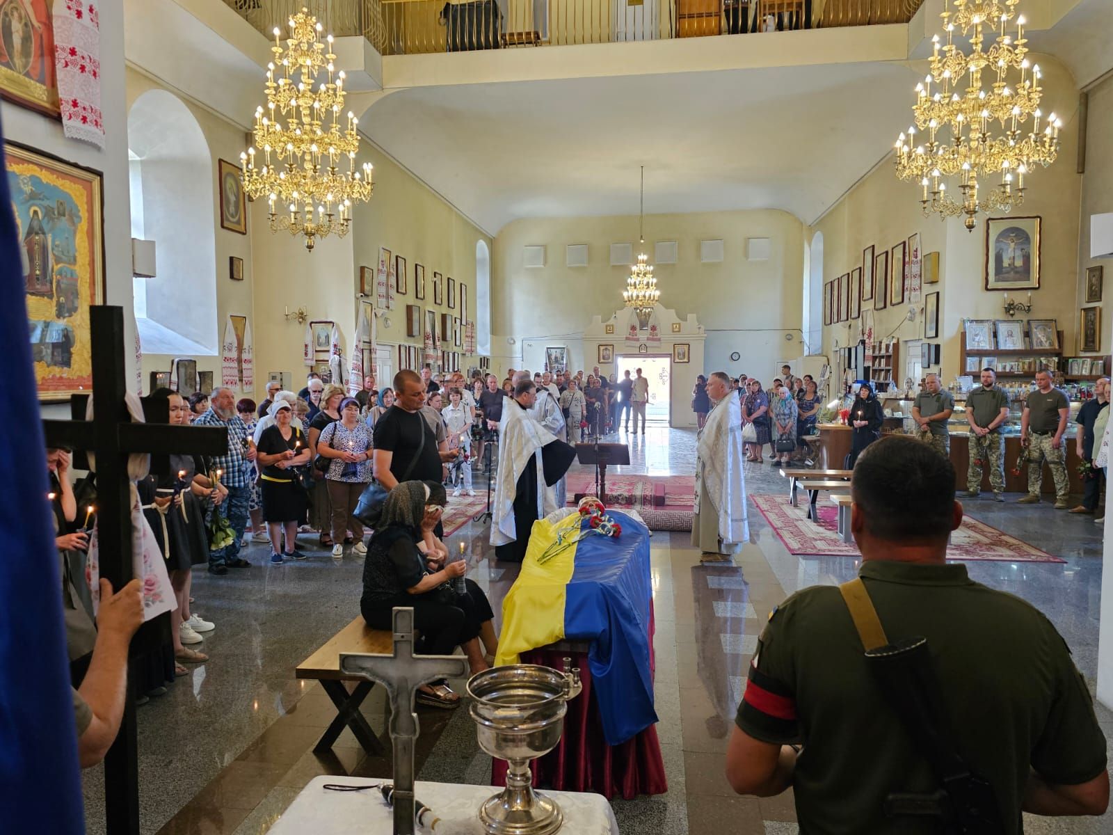 Полтавська громада попрощалась із загиблим захисником України