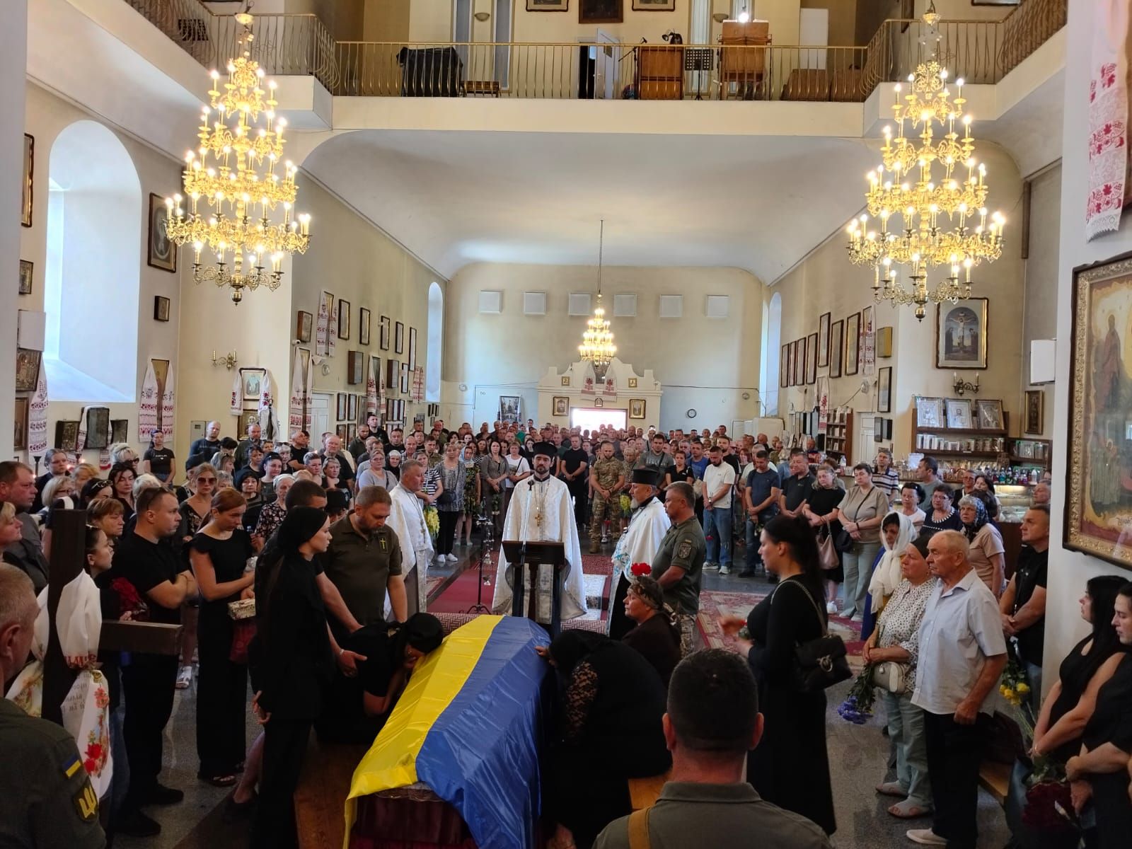 Полтавська громада попрощалась із загиблим захисником України