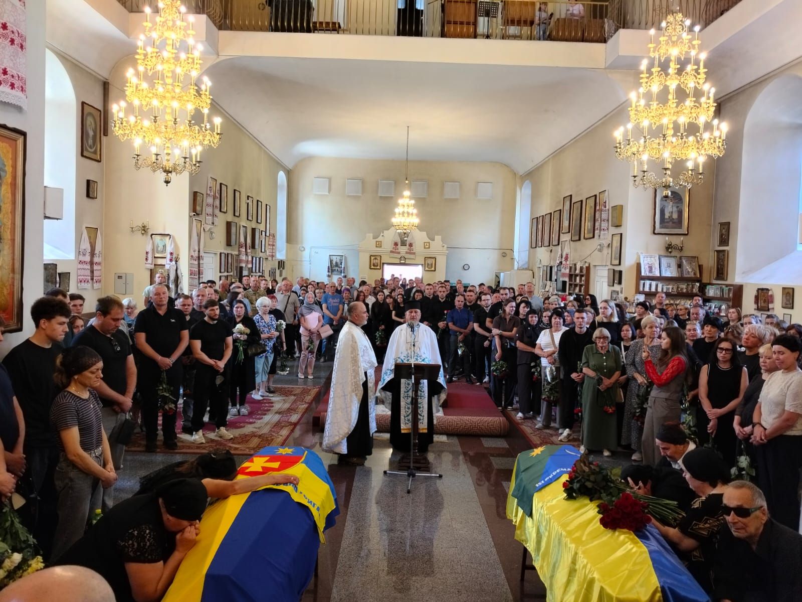 Полтавська громада попрощалась із загиблими захисниками України