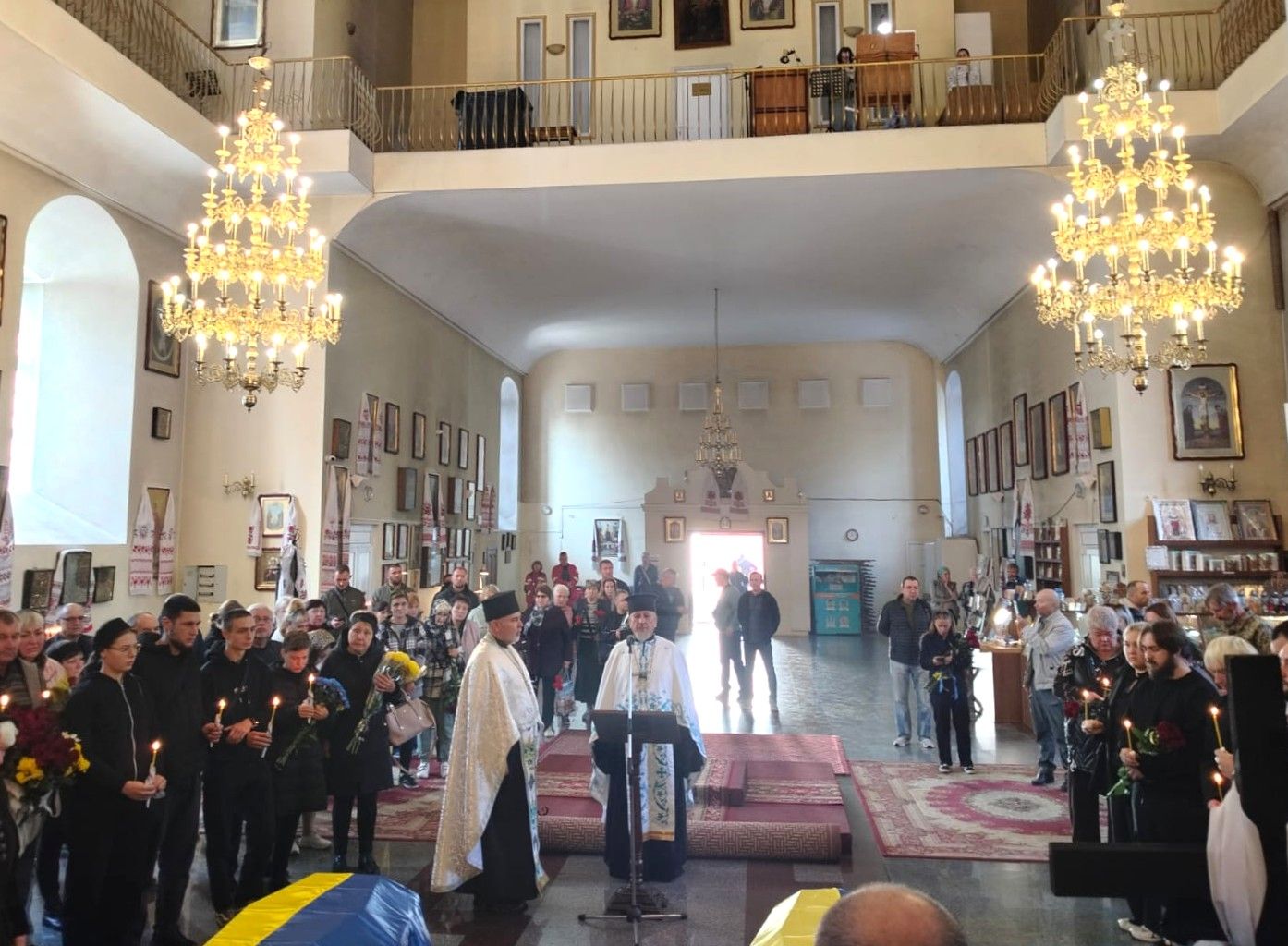 Полтавська громада попрощалась із загиблими захисниками України