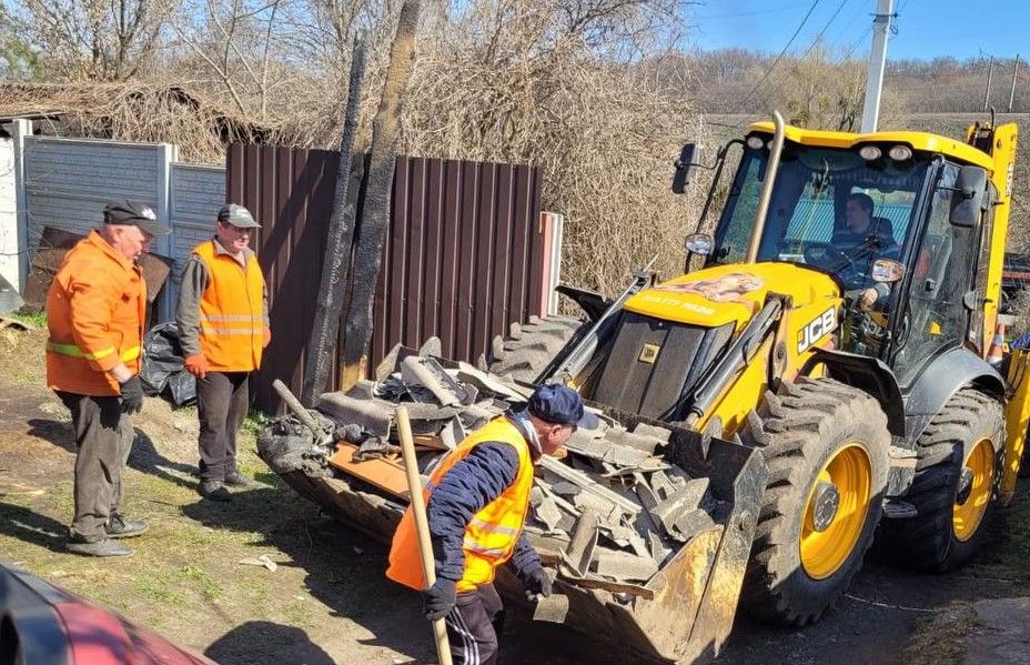 Атака рф Полтавської громади 1 квітня: три будинки знищені, ще 18 - пошкоджені