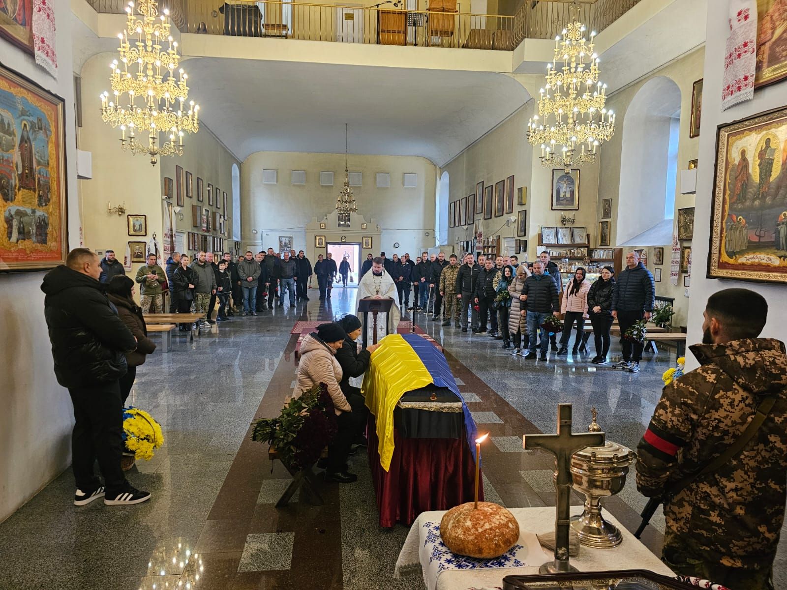 Полтавська громада попрощалась із загиблим захисником України