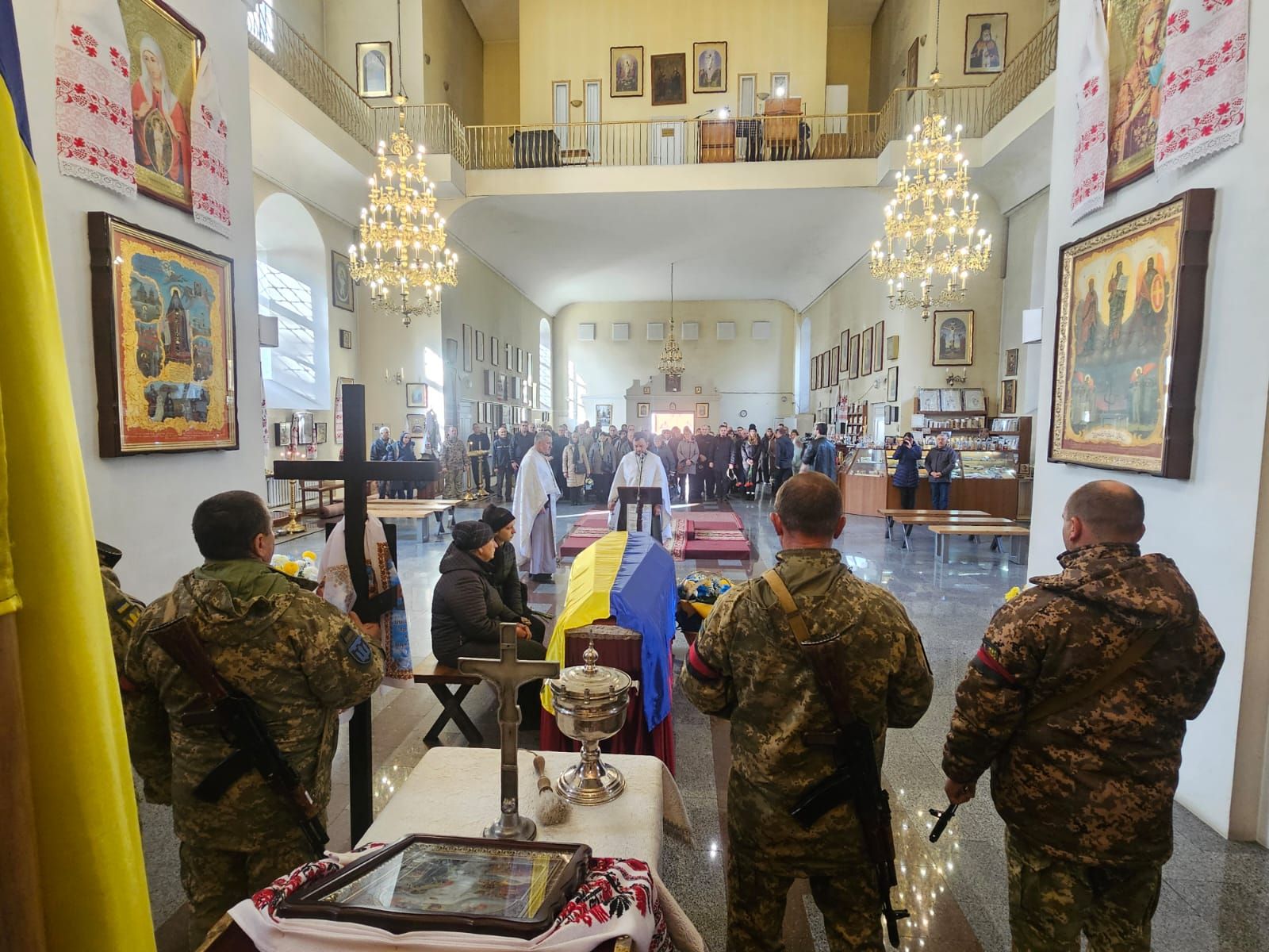 Полтавська громада попрощалась із загиблим захисником України