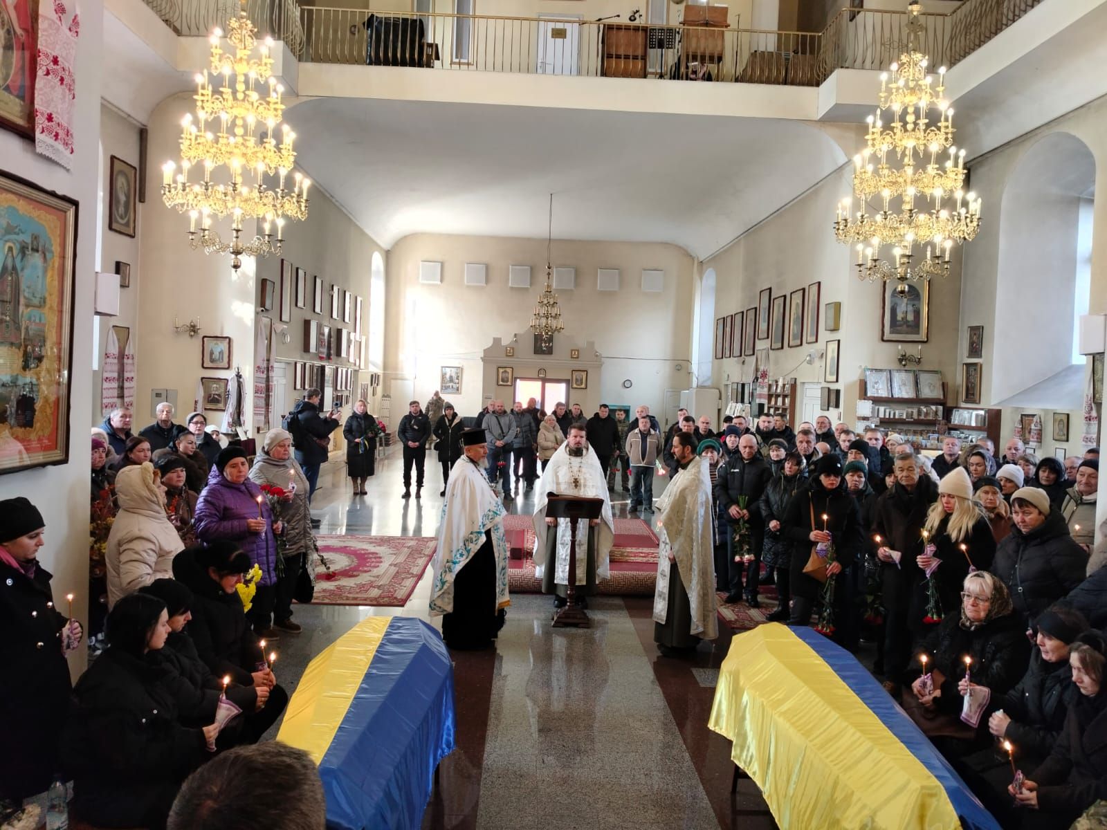 Полтавська громада попрощалась із загиблими захисниками України