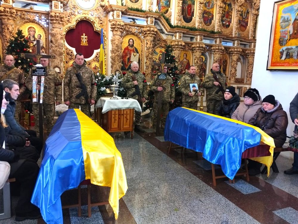 Полтавська громада попрощалась із загиблими захисниками України