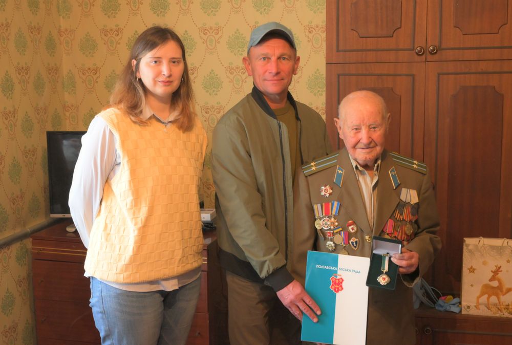 Полтавця привітали зі 100-річним ювілеєм