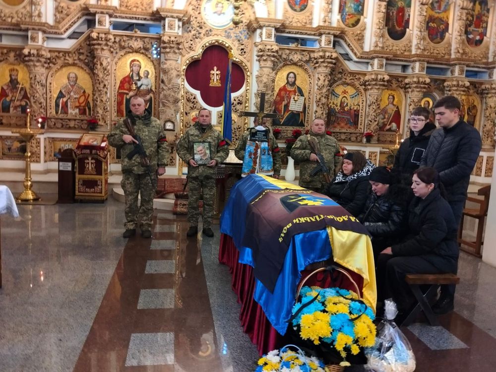 Полтавська громада попрощалась із загиблим захисником України