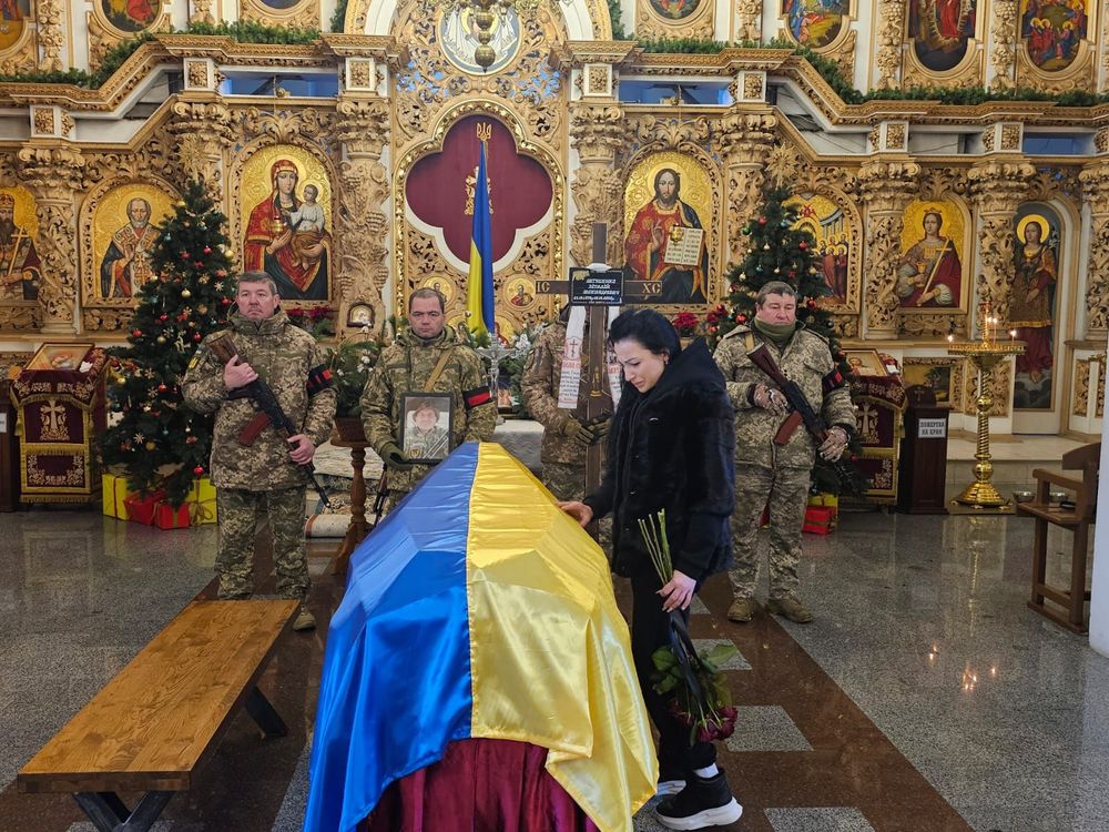 Полтавська громада попрощалась із загиблим захисником України