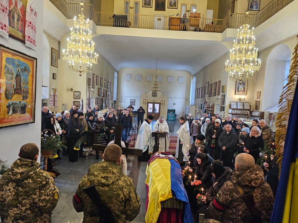 Полтавська громада попрощалась із загиблим захисником України