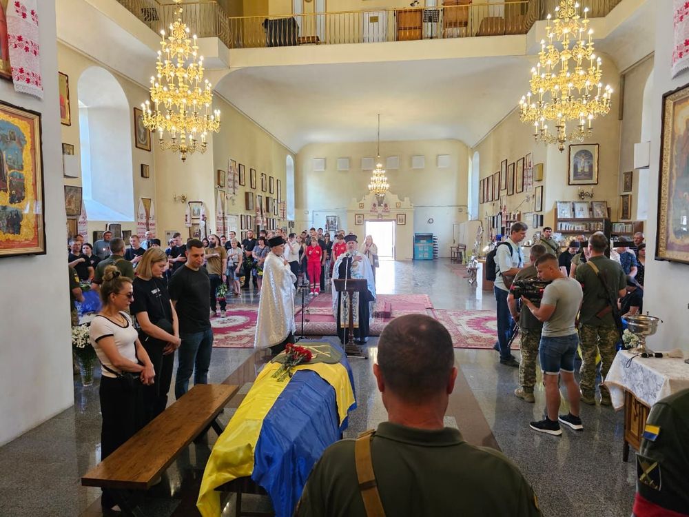 Полтавська громада попрощалась із загиблими захисниками України