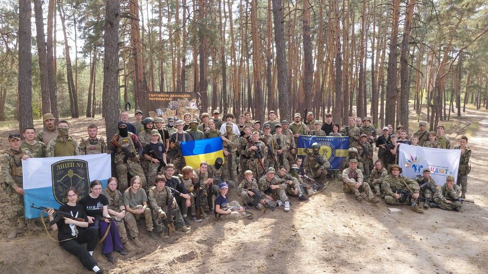 У Полтаві для молоді провели вишкіл з командирської підготовки «COMBAT PRO»