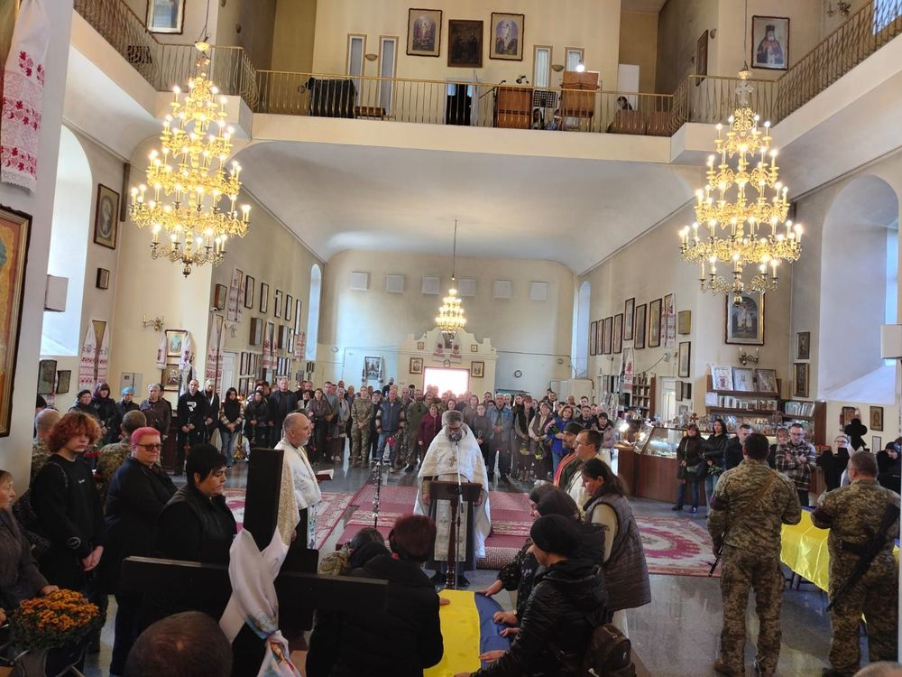 Полтавська громада попрощалась із загиблими захисниками України